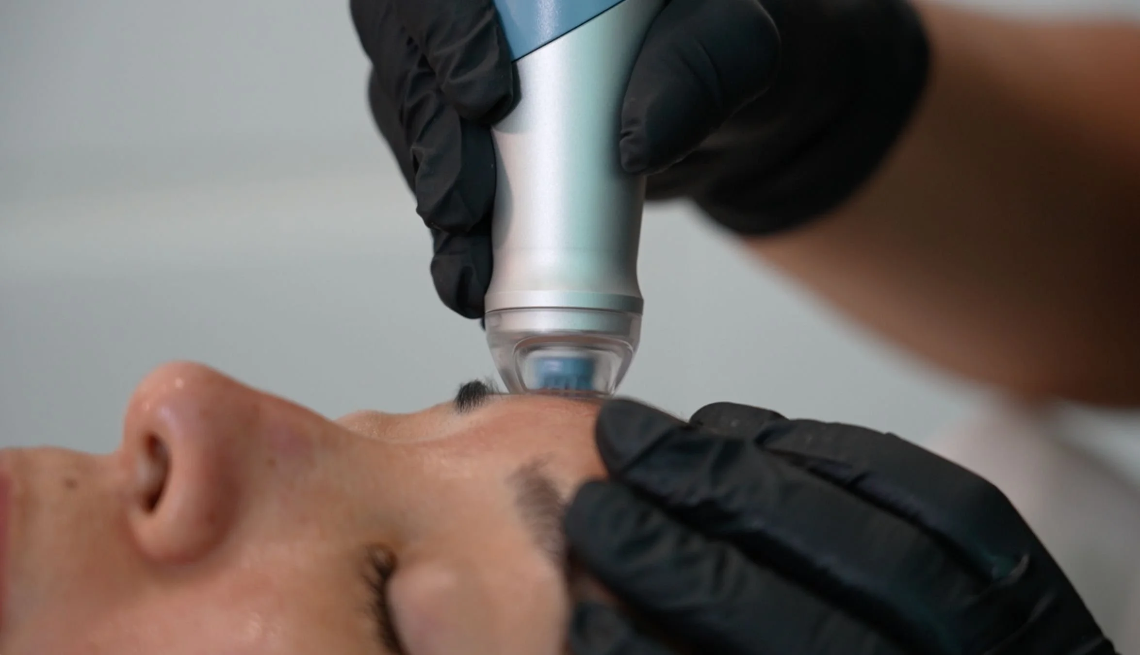 EMFUSION: El concepto de “Skin Longevity” llega a la dermatología estética en Panamá