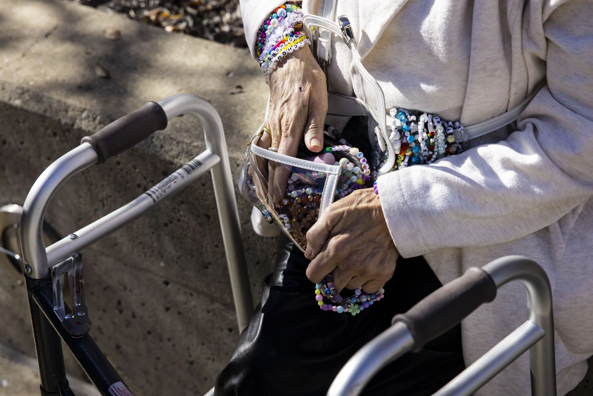 110124_TSwiftFans_GS_0005 2.JPG