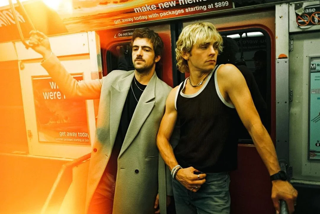 The Driver Era - "Rumors" 