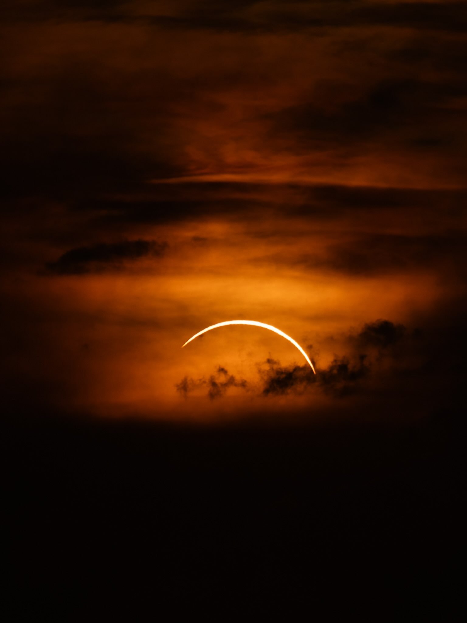 Eclipse en Espa&ntilde;a..!!! Gracias a los amigos de @calajoncols por el paseo&hellip;#eclipse #sonya1 #astrophotography  #eclipseinquieto @culturainquieta @iberdrola