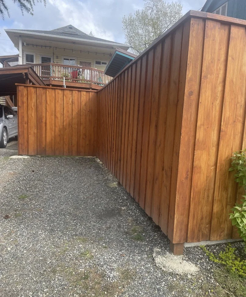 Board on Board Cedar Privacy Fence