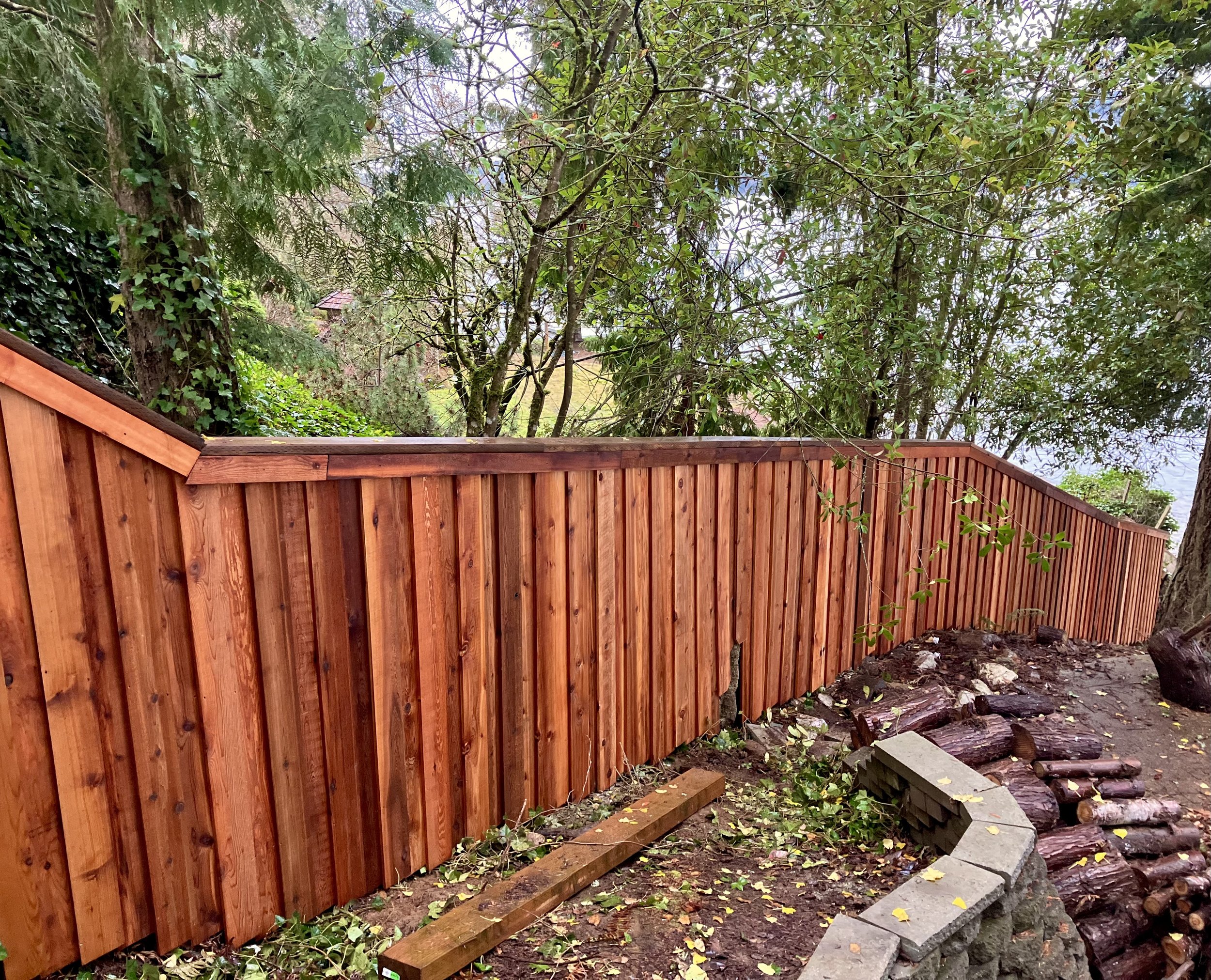 Bellingham Board on Board fence
