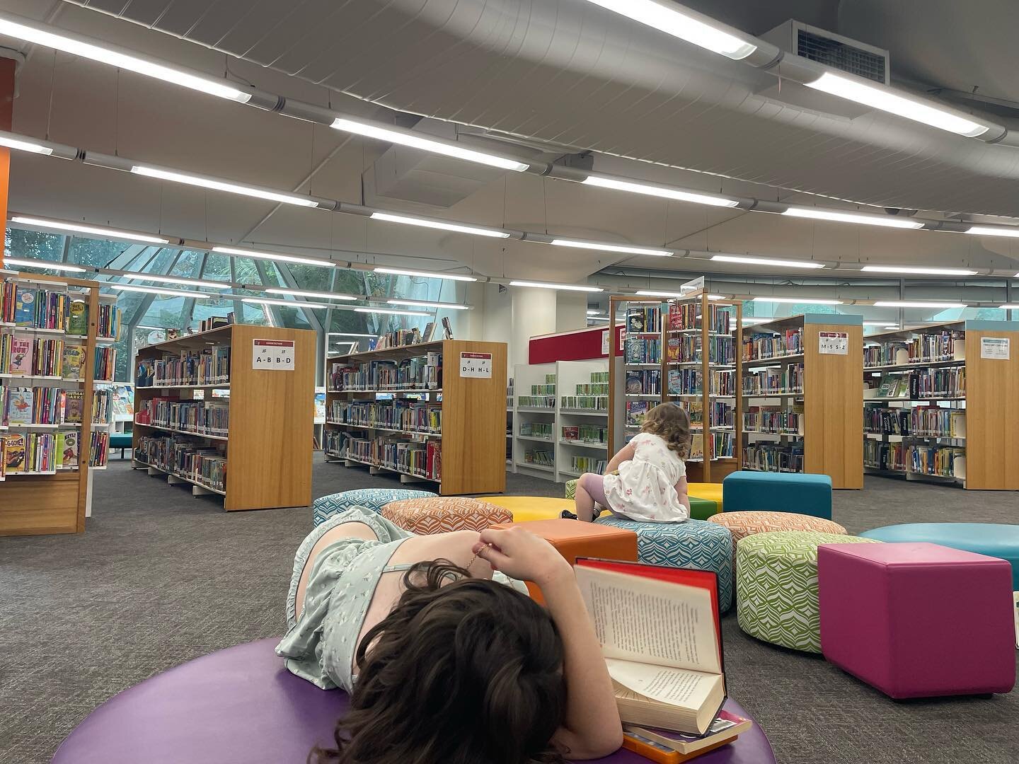 There&rsquo;s something quite wonderful about libraries. So many ideas, words and worlds to immerse into and get lost for hours.

@stanton_library  #libraries #reading #whatwearereading #dorisandgert