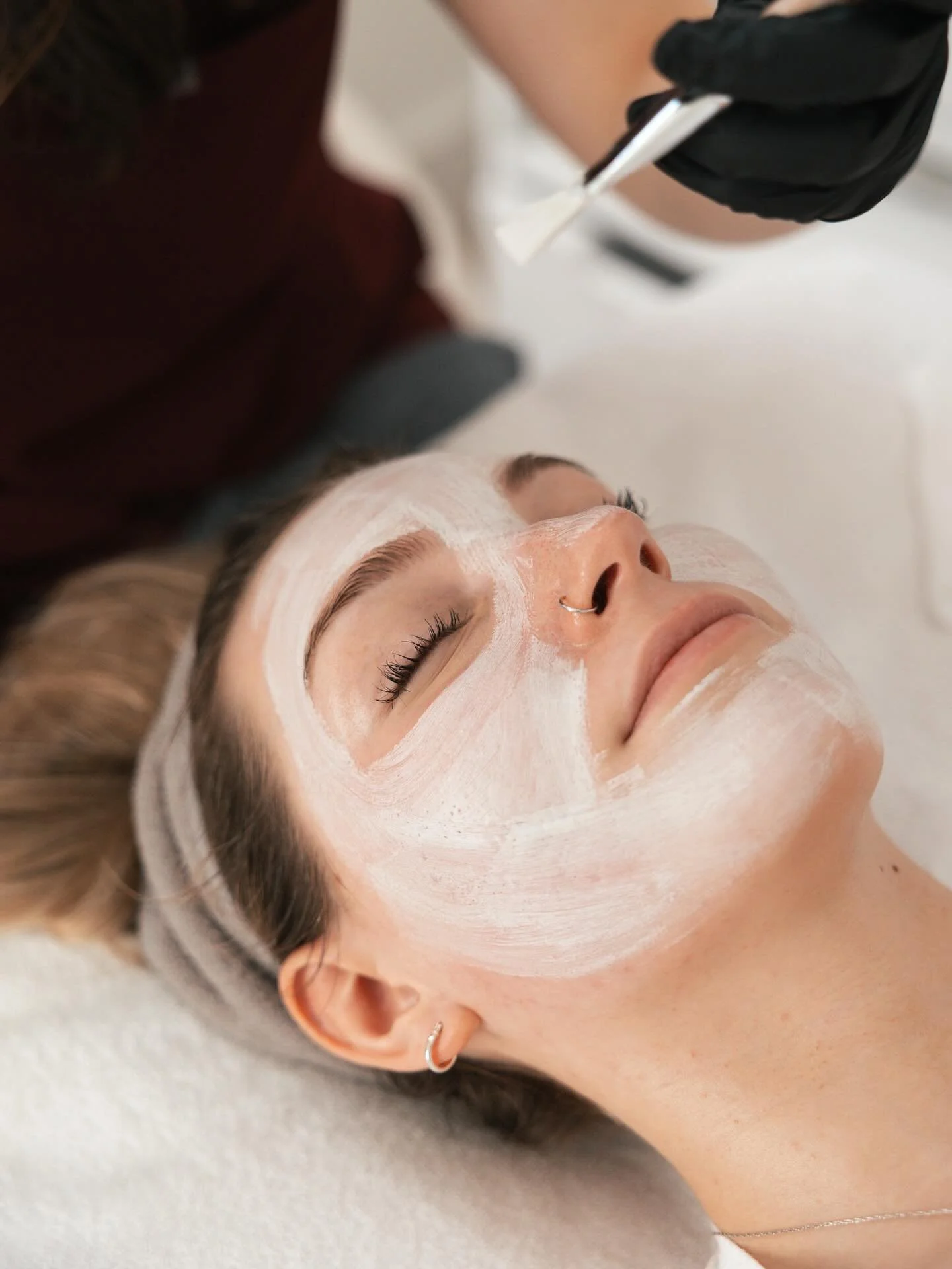 ✨🩷Two is better than one🩷✨

In honor of National Daughter&rsquo;s Day, we&rsquo;re celebrating all the special duos &mdash; moms &amp; daughters, sisters, or besties! 🩷 Come in as a pair &amp; enjoy 20% off your services &mdash; because self care 