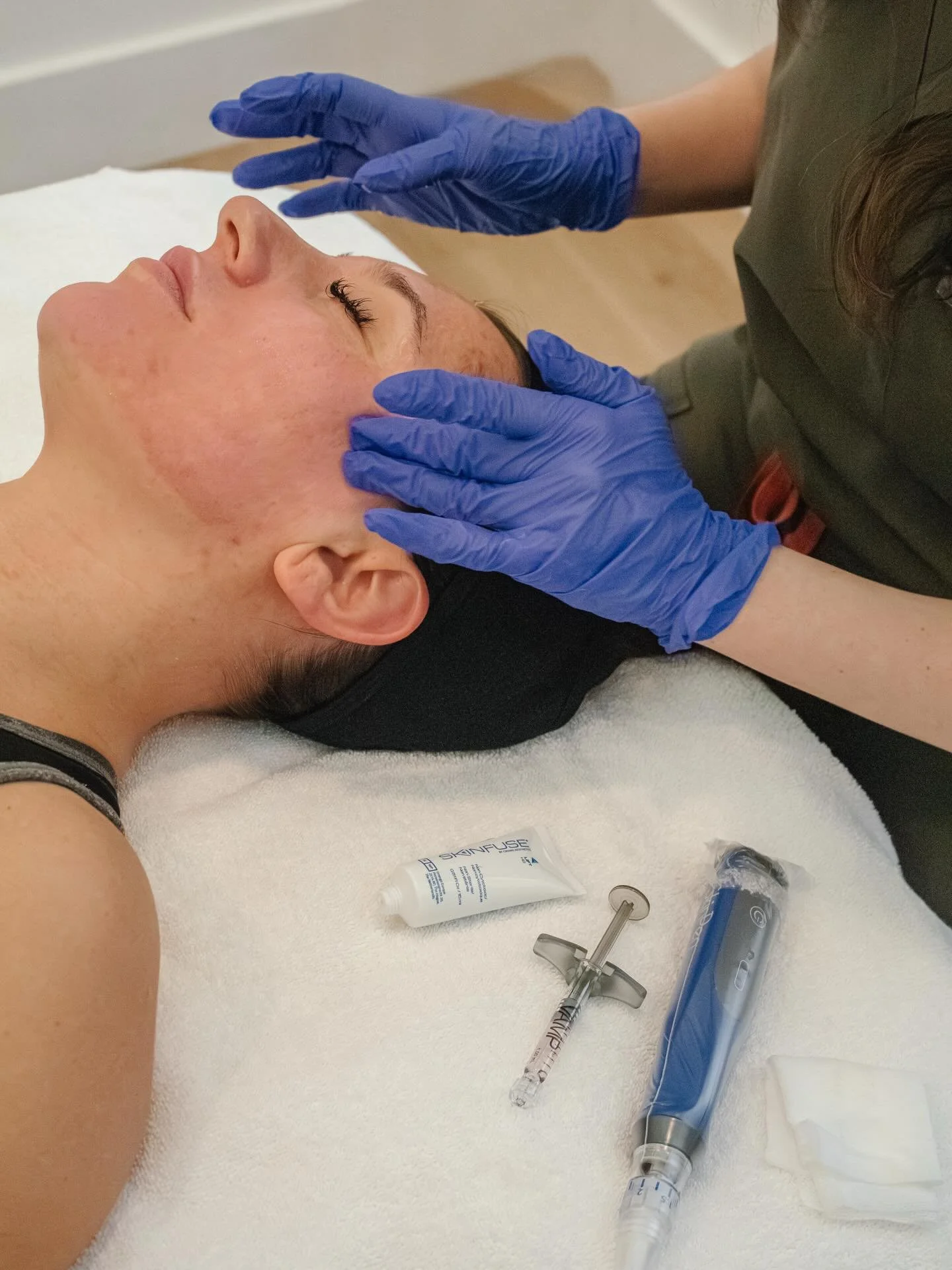 Microneedling&hellip; but make it regenerative. 🧬

SkinPen Microneedling + VAMP (Salmon DNA) is a powerhouse pairing that works with the skin&rsquo;s natural healing process to create healthier, stronger skin over time.

Why combine them?

⭐️SkinPen