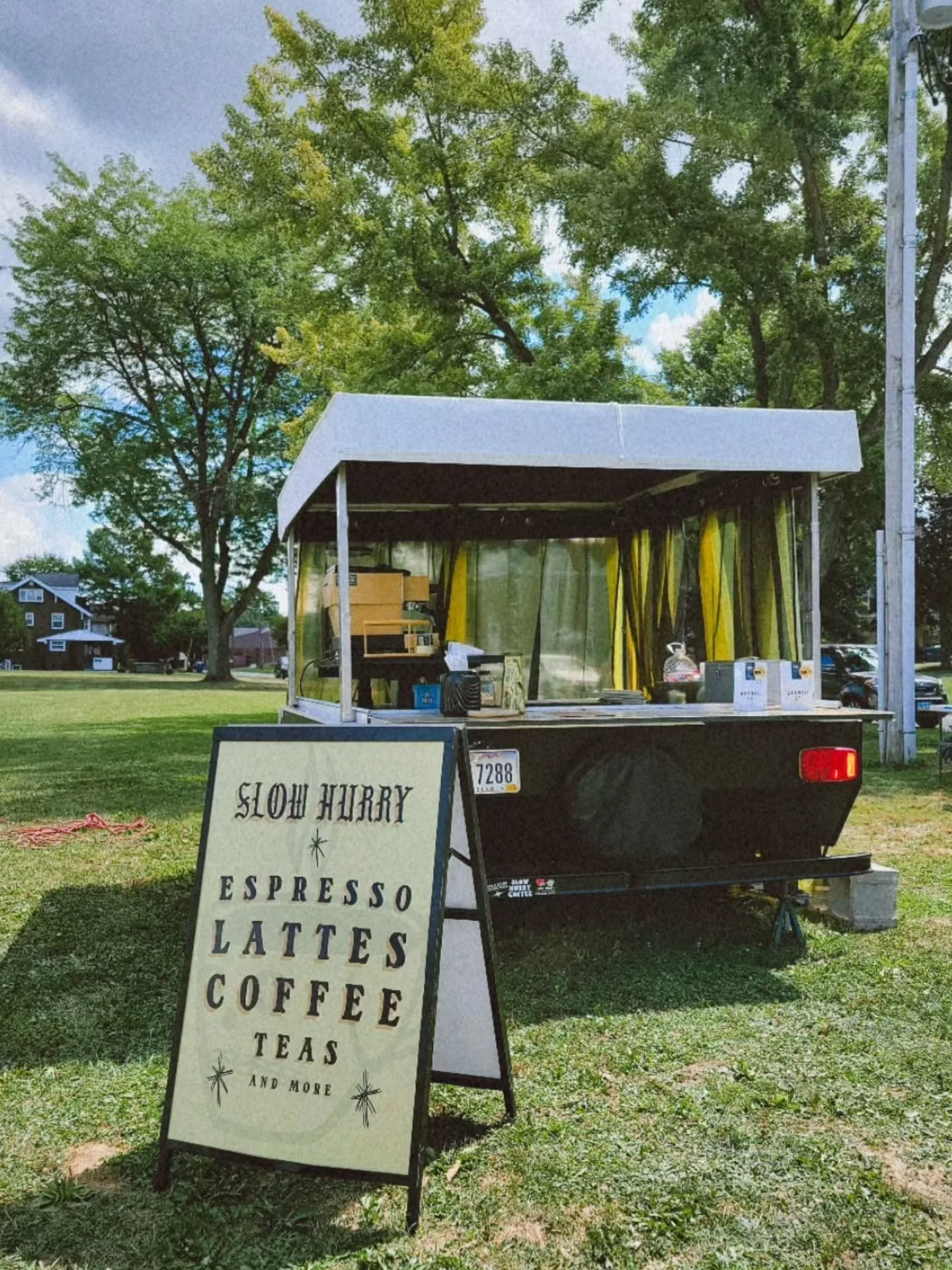 Find us in Hubbard on Sundays from 10-2. There's new vendors every week it seems and even more food options now a days. 

HUBBARD FARMERS MARKET
SUNDAYS 10-2 (through Sept)

See ya there :)