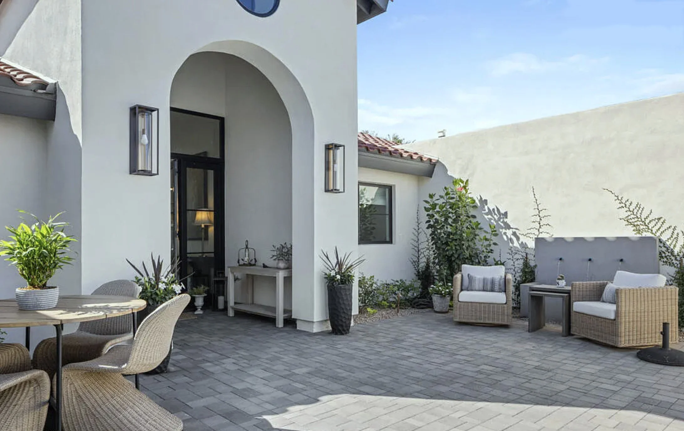 Courtyard 2.jpg