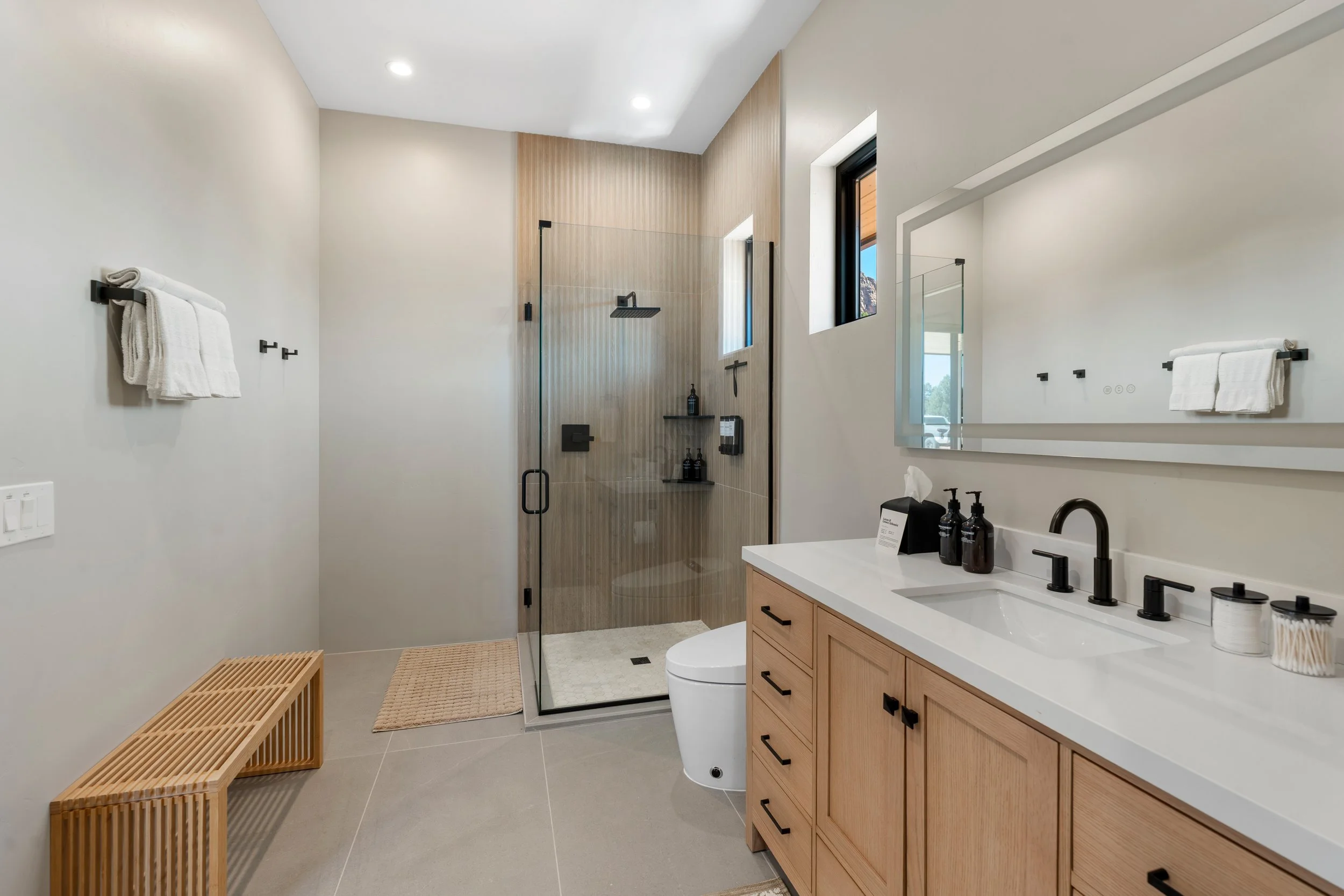 010-Bathroom from Bedroom 1.jpg