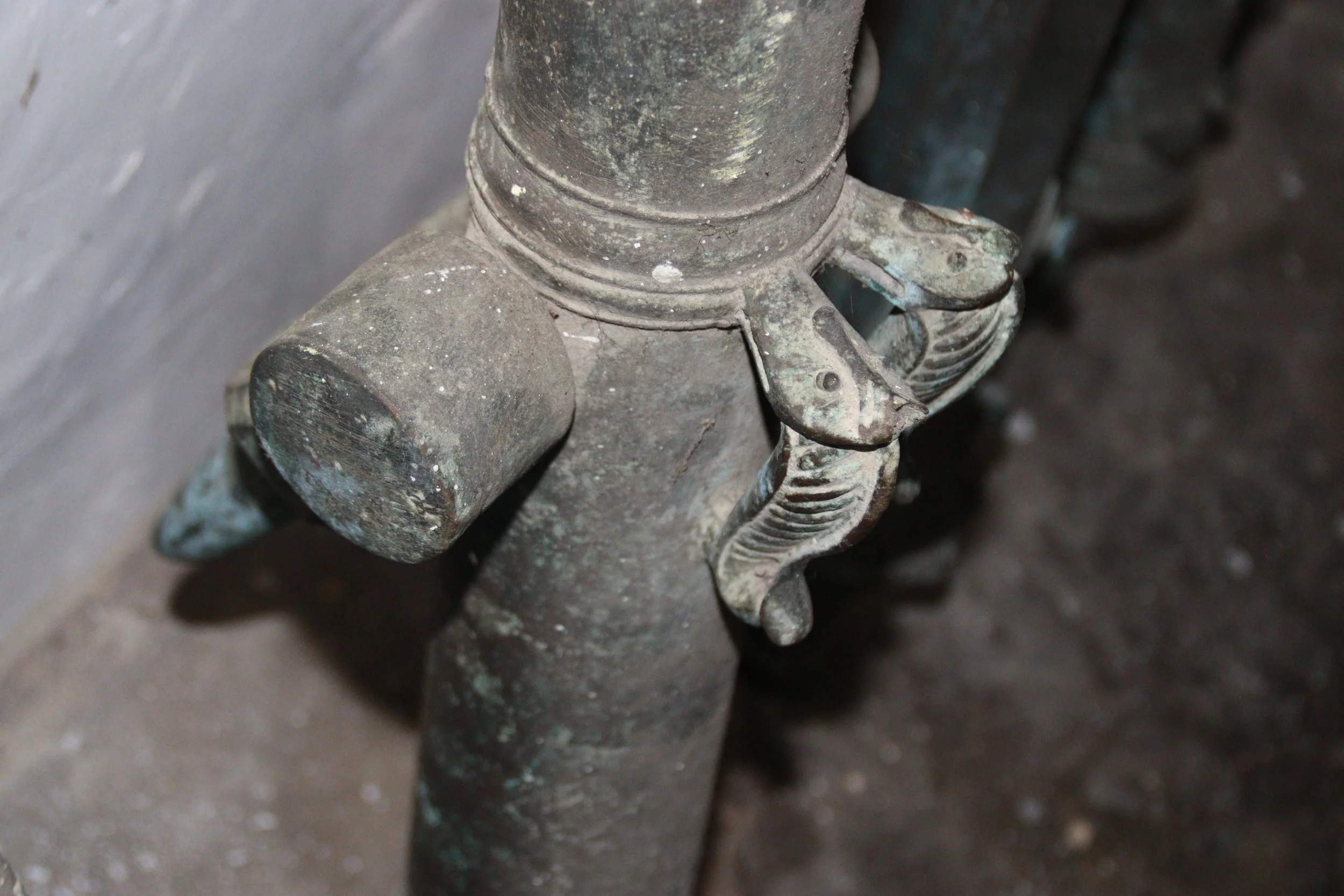 archive number: r-3-016d
object reference: 
Lentaka (Maluku Style (assumed))
origin: Colonial Southeast Asia
date: -
notes: The mythical creatures on the barrel of this lentaka suggest indigenous production, though there are clear influences from col