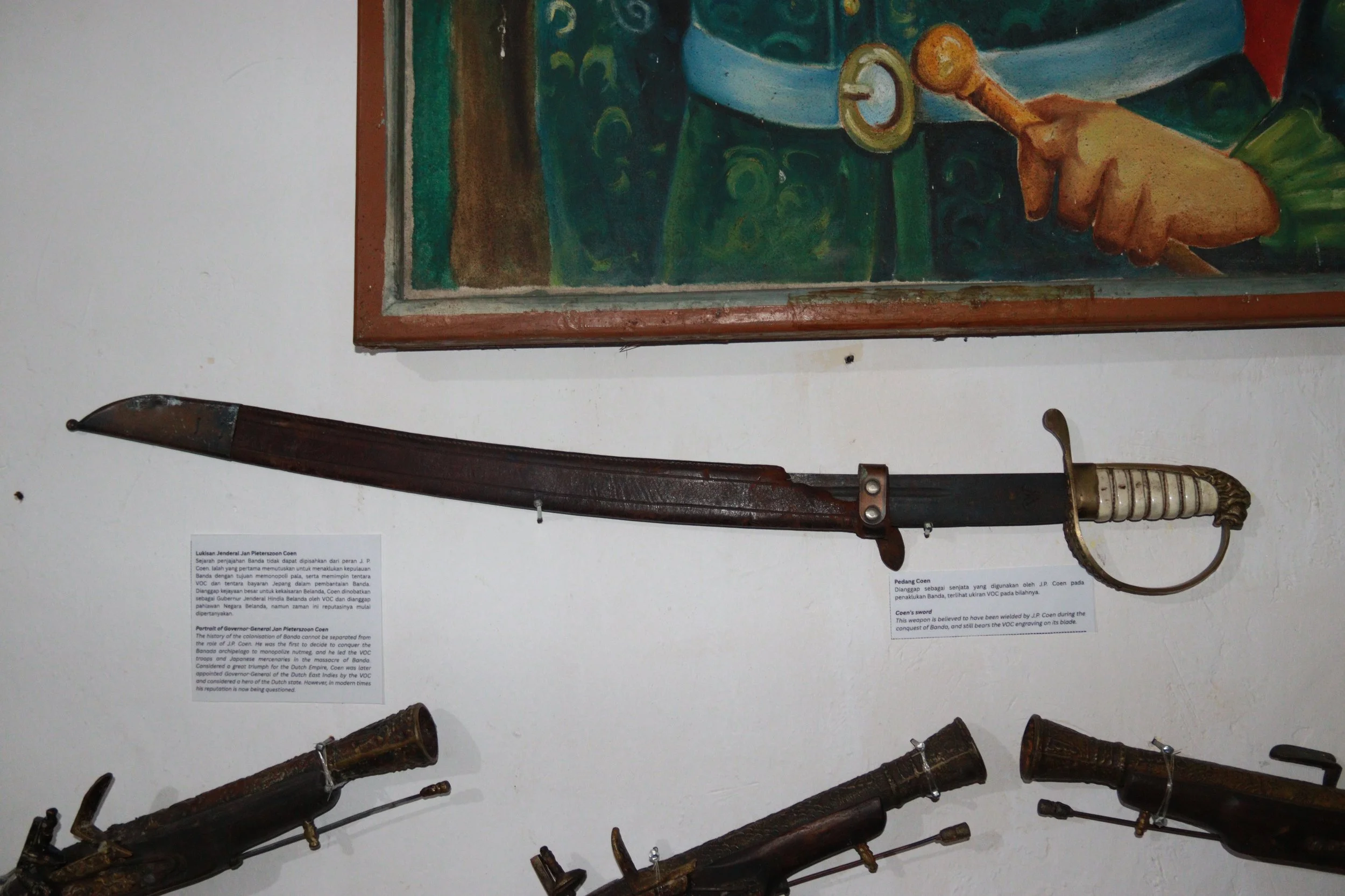 archive number: r-3-020
object reference: 
Coen's sword
origin: Europe
date: -
notes: This cutlass-style sword is engraved with the VOC (Dutch East India Company) logo, and is believed to have belonged to Jan Pieterszoon Coen, the Dutch officer who e