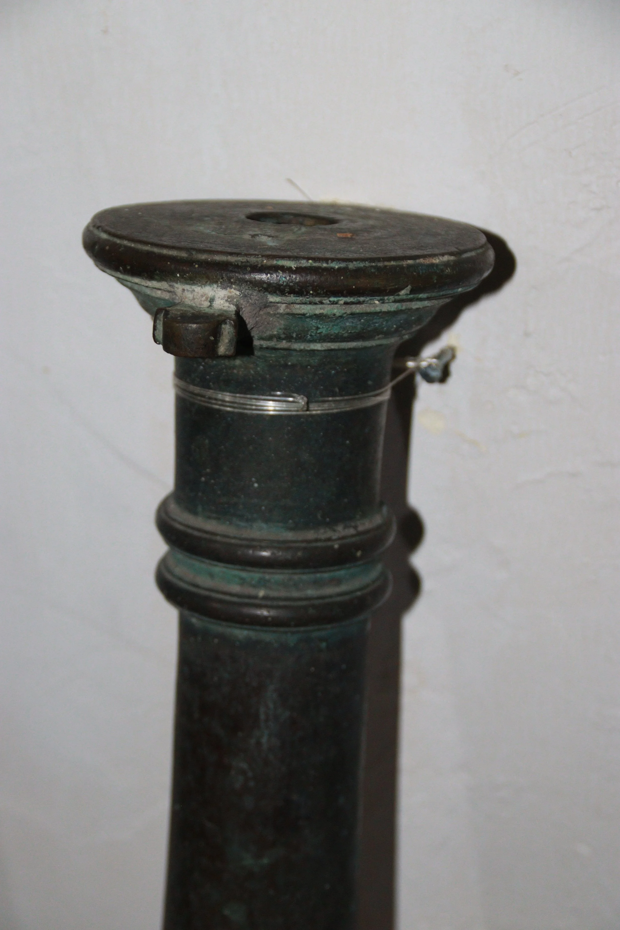 archive number: r-3-016b
object reference: 
Lentaka (European Style)
origin: Colonial Southeast Asia
date: -
notes: The minimal ornamentation on this lentaka suggests European production.