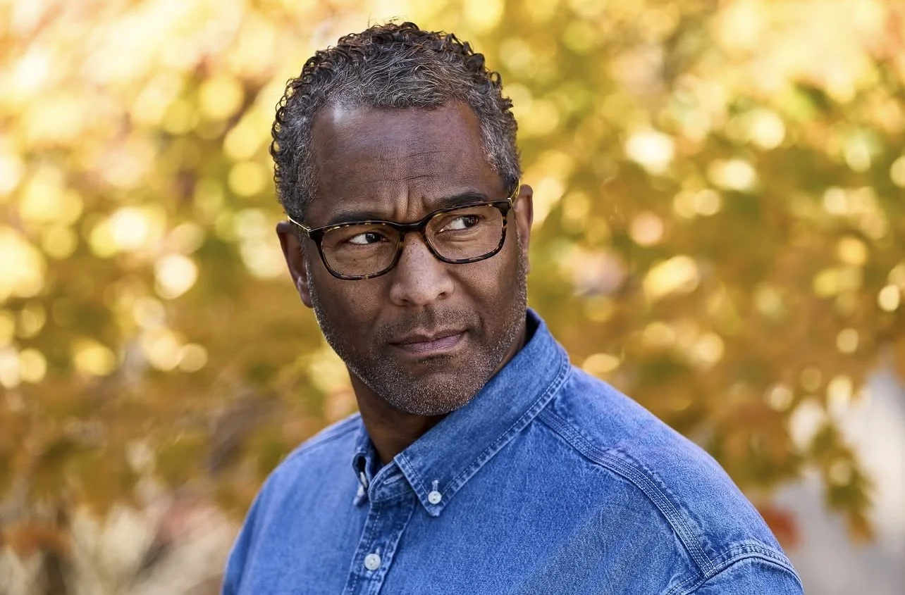 Kenmark Eyewear_Commercial_5358.PNG
