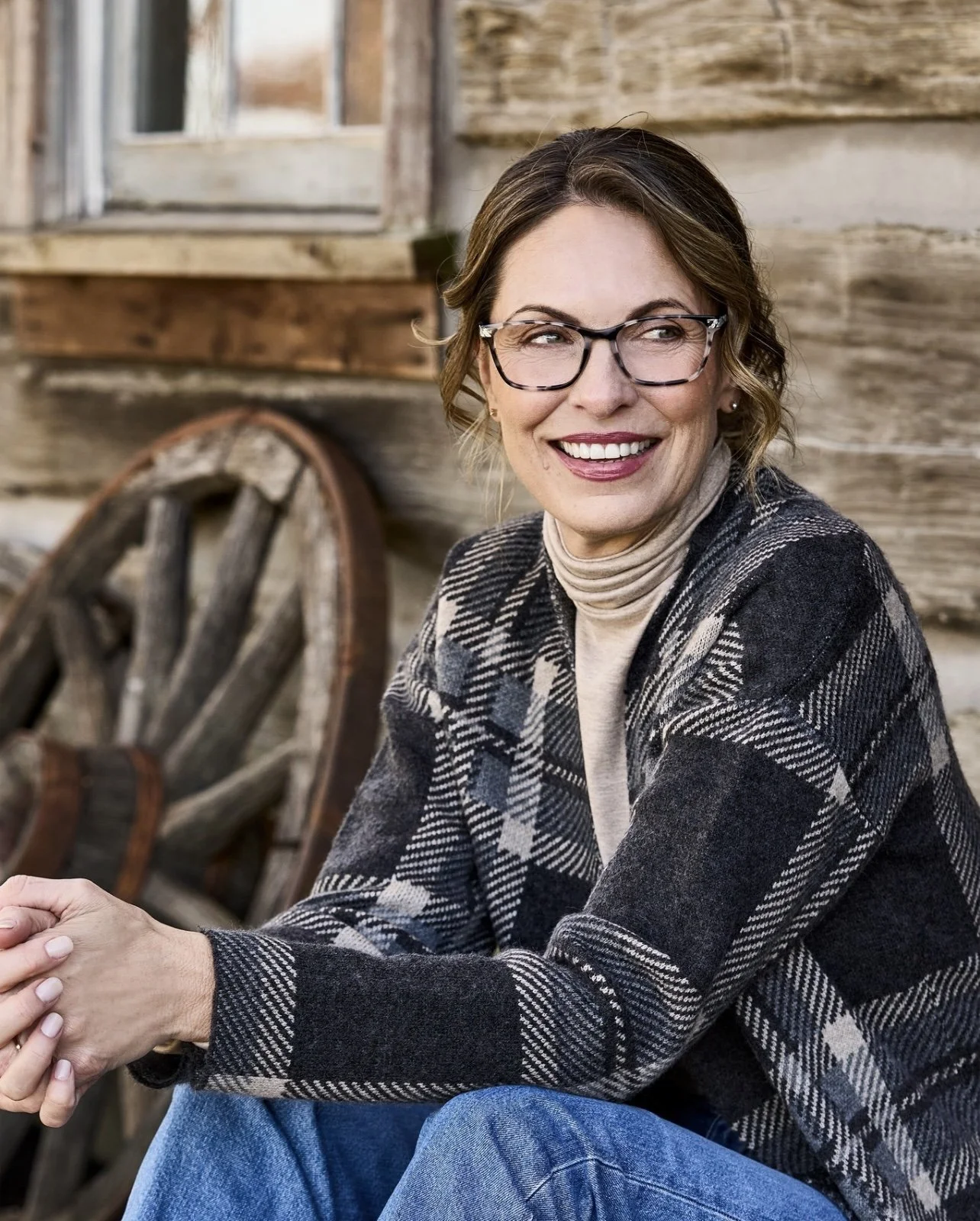 Kenmark Eyewear_Commercial_3908.PNG