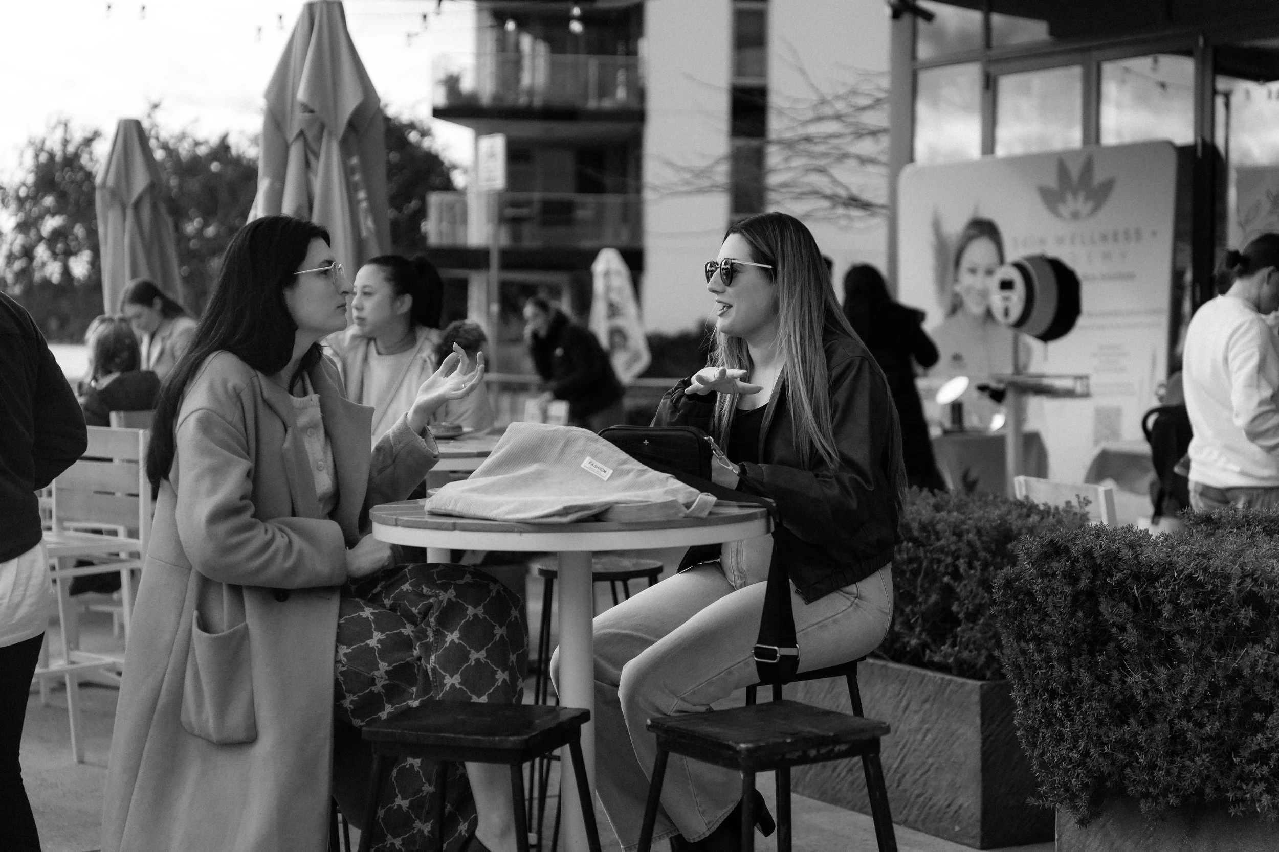 AR505930-editedb&w.jpg