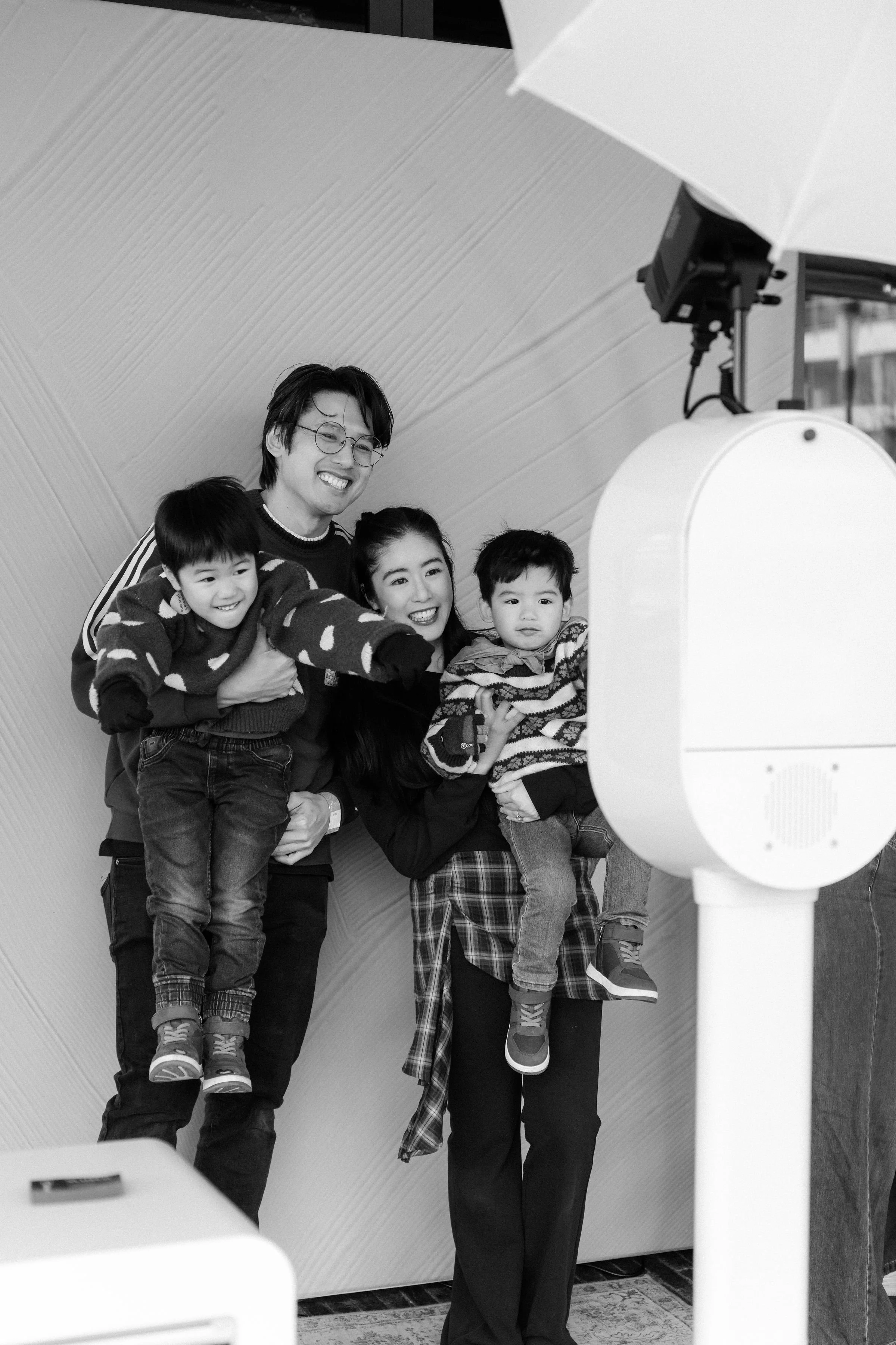 AR505890-editedb&w.jpg