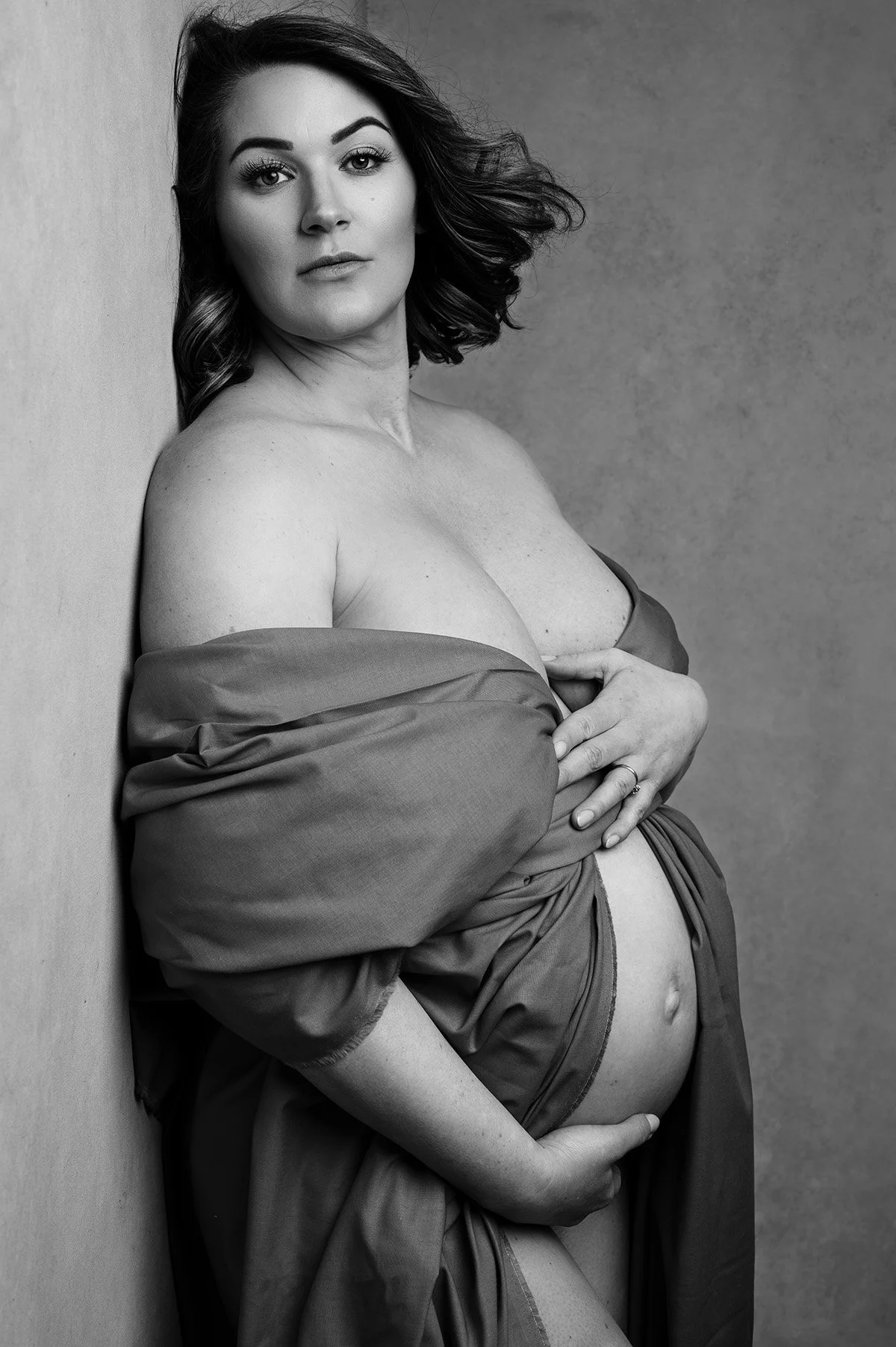 red deer maternity photography studio carmen macdonald 2.jpg