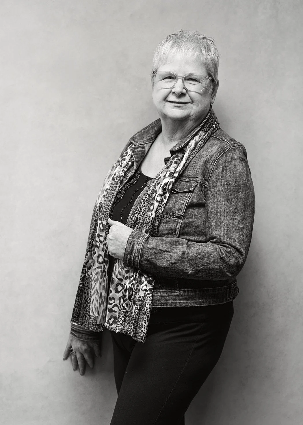 Darlene 5236 social bw.jpg