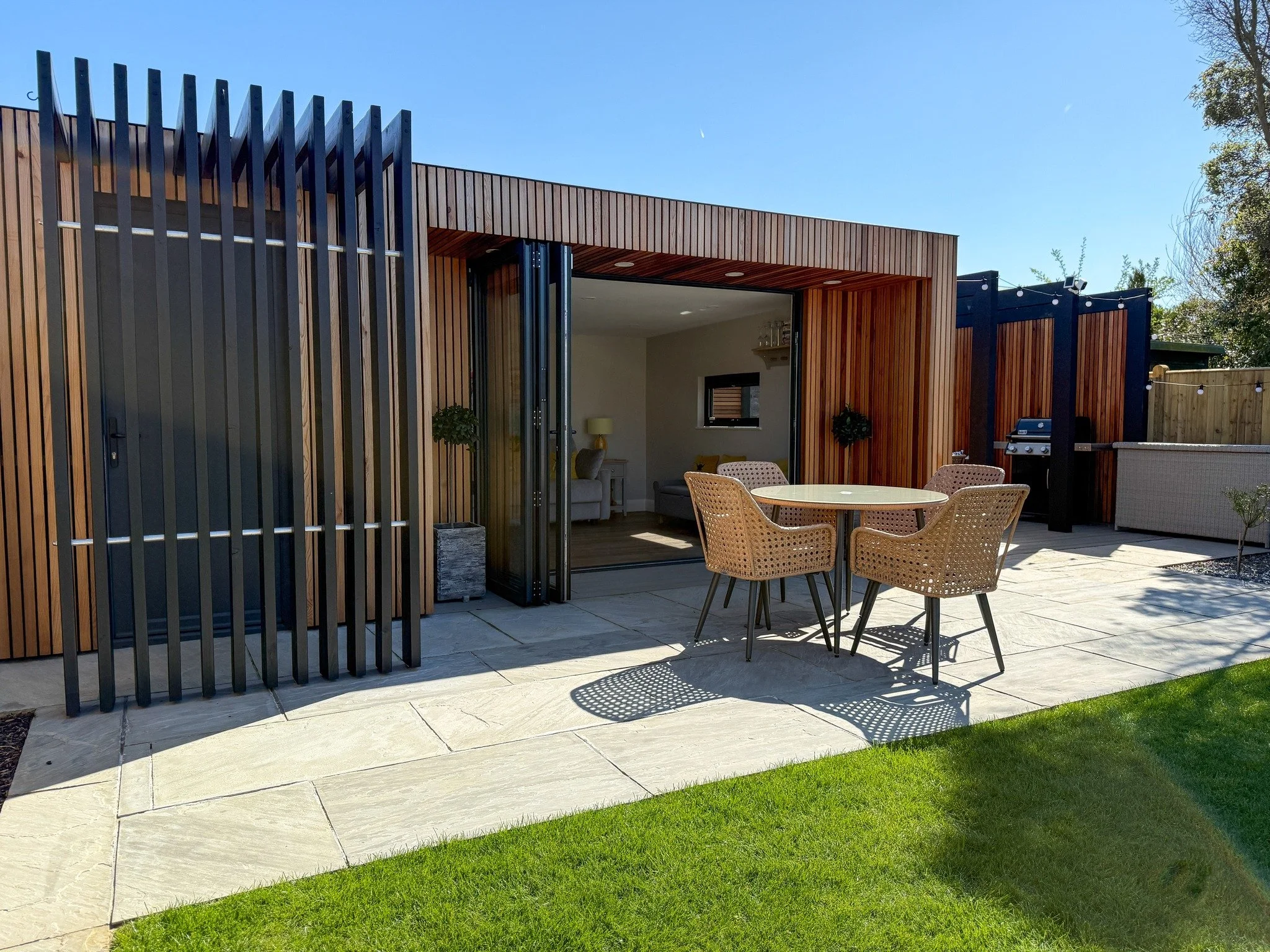 ✨ Where style meets function &mdash; and garden space becomes living space.

This stunning bespoke pod by Creating Spaces is the perfect example of how a garden room can completely transform your home life. Whether you&rsquo;re working from home, ent