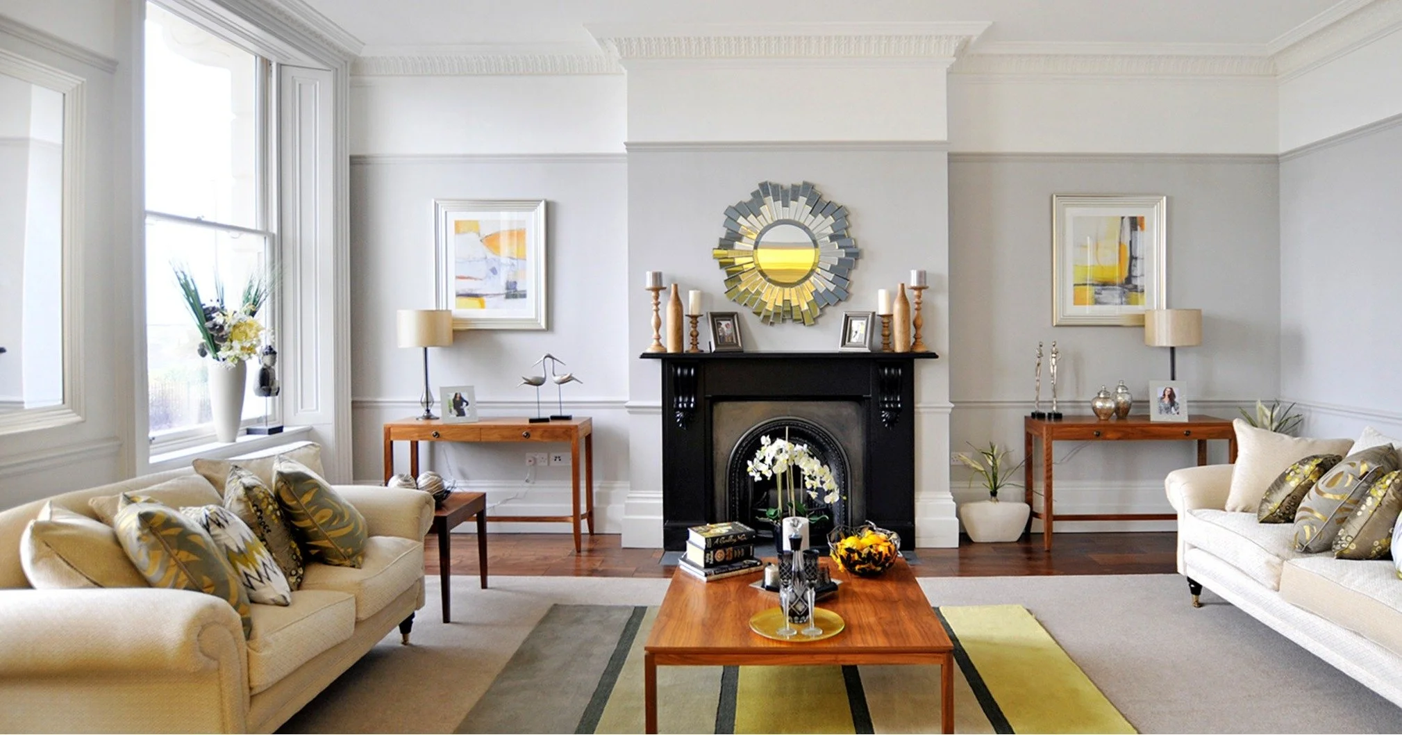 🌟 Transformation magic in the heart of Worthing!⁠

A blend of traditional charm and clean, contemporary lines, this elegant living room was just one part of a full renovation we delivered from concept to completion.⁠

Whether it&rsquo;s breathing ne