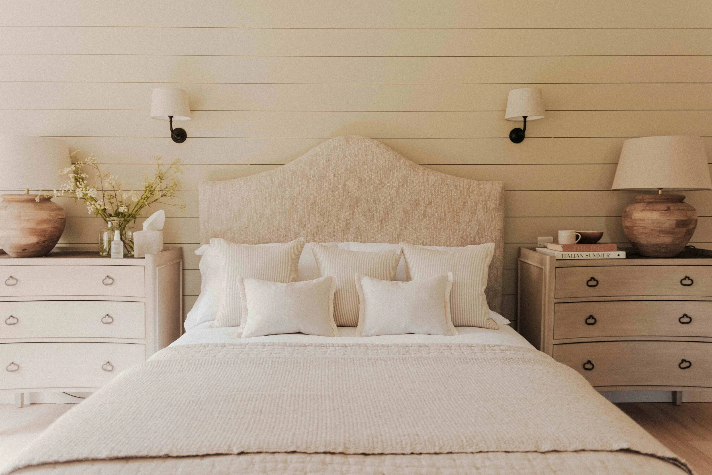 natural-linen-bed-cushion-combo-wide.jpeg