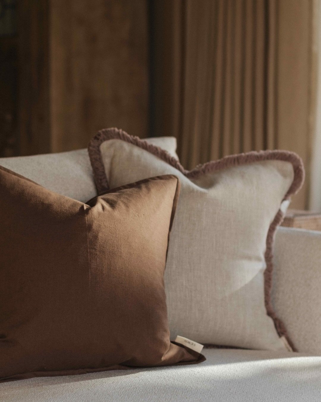 This is exactly how we want Sewn to feel 🤎. 

Warm, timeless, layered and considered, with beautiful fabrics, soft textures and little details that make a room feel like a home.