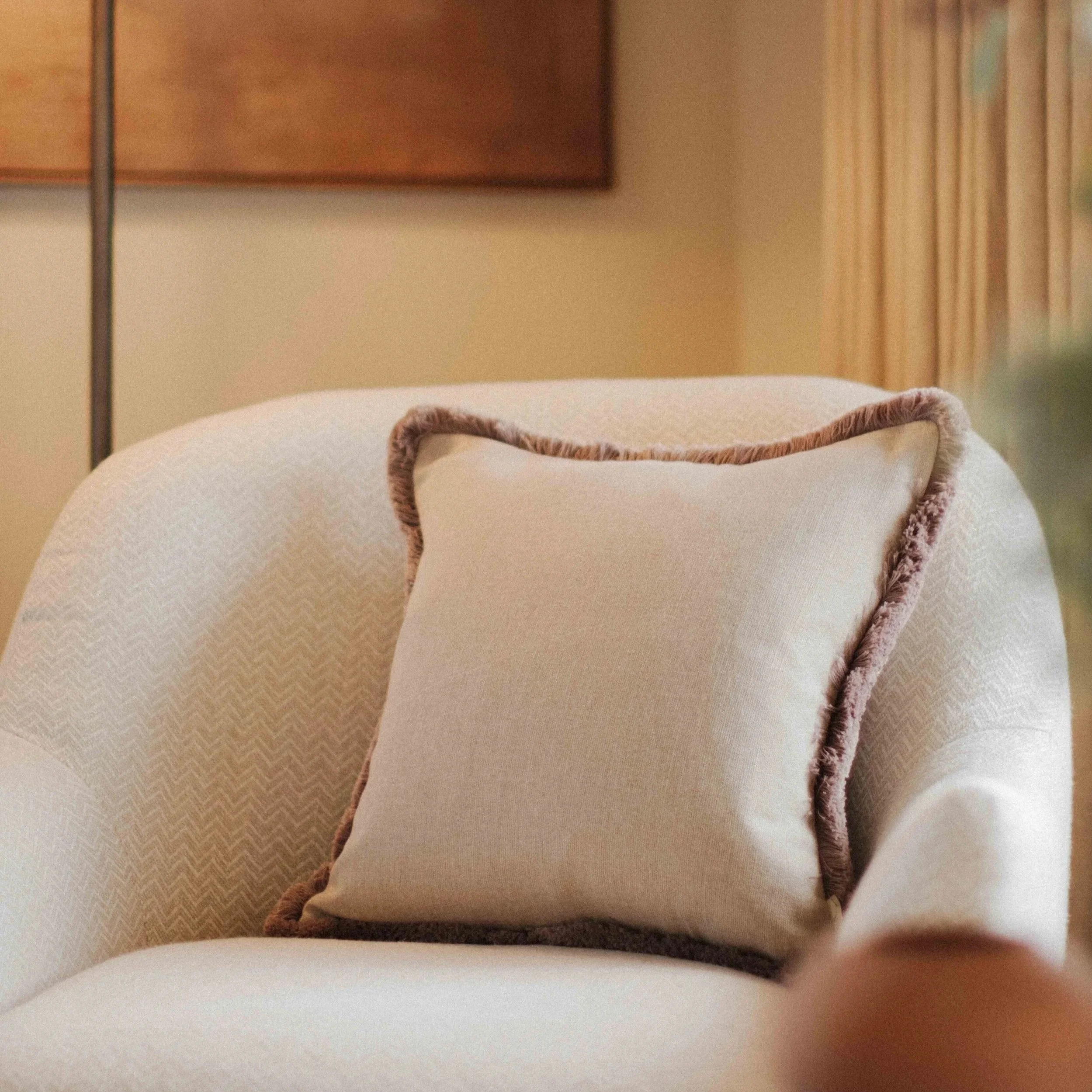 Maddison-cushion-with-fringing.jpg