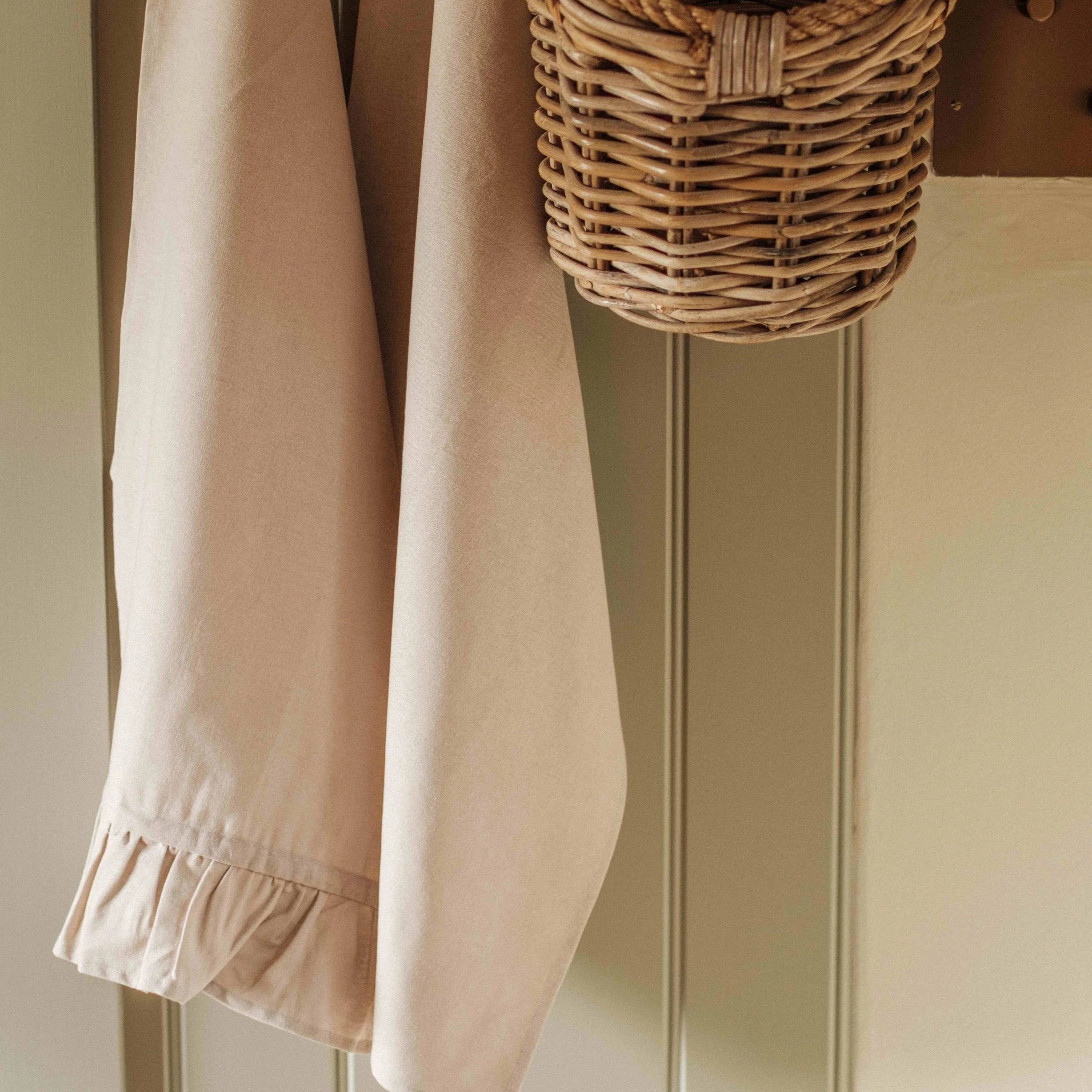 ash-rose-linen-tea-towel.jpg