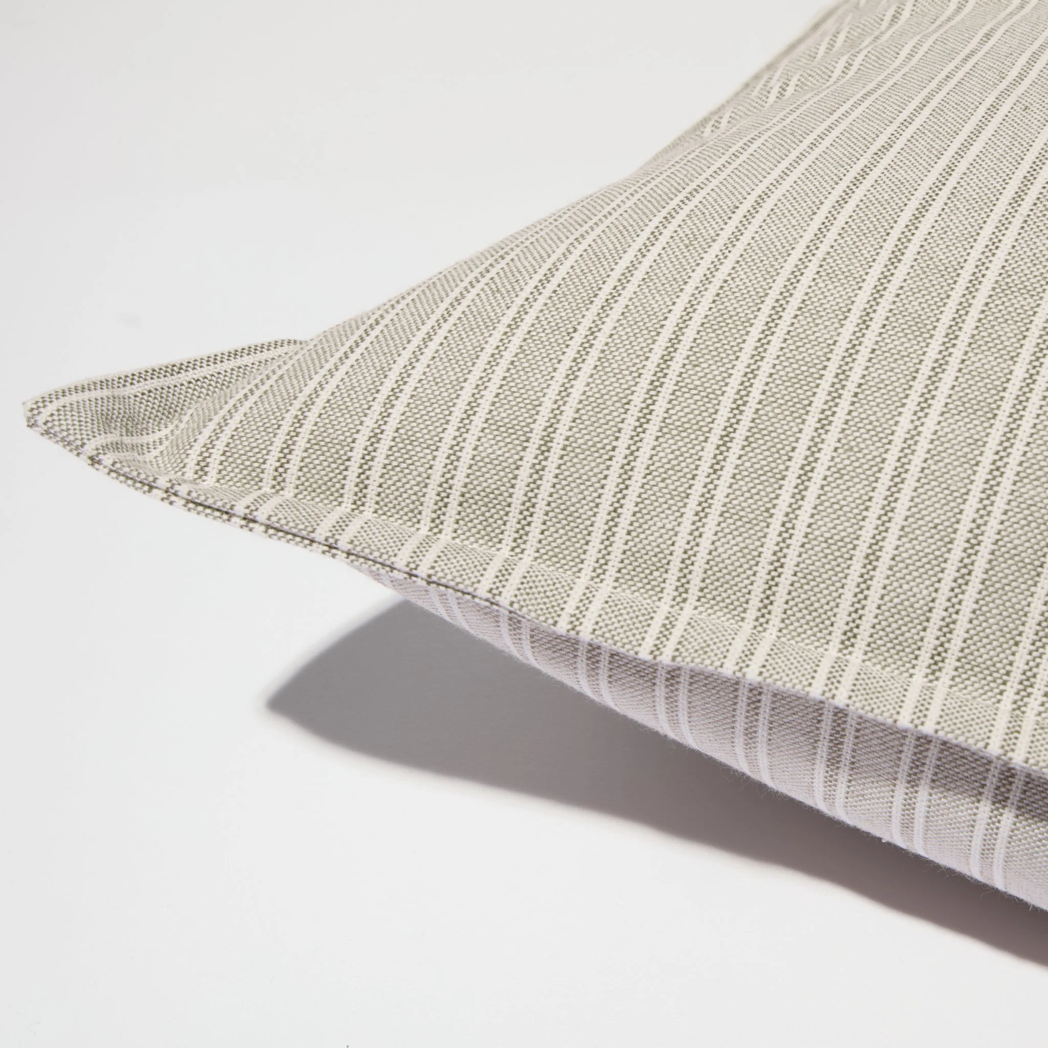 Georgina-natural-striped-cushion-detail.jpg