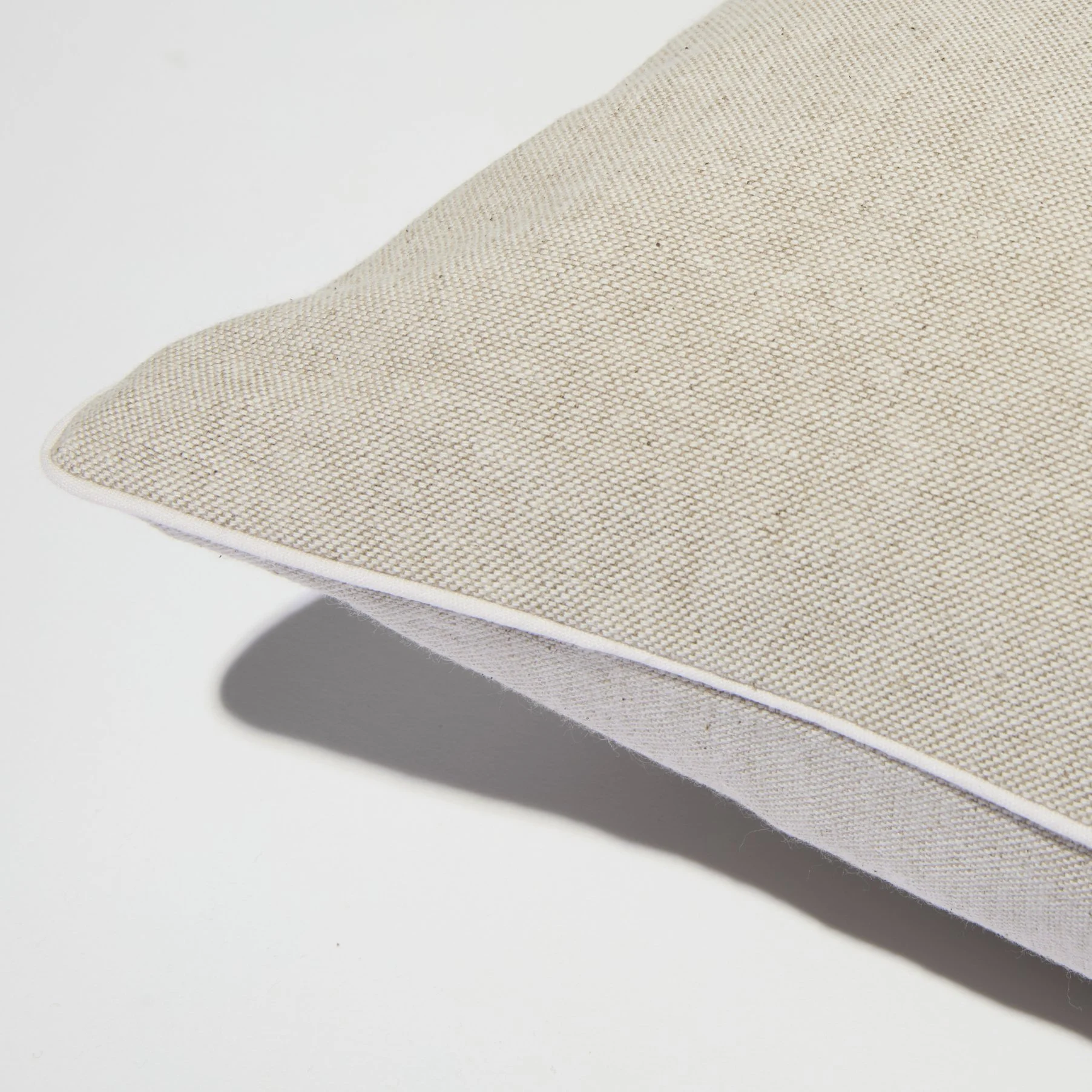 bea-cotton-cushion-detail.jpg