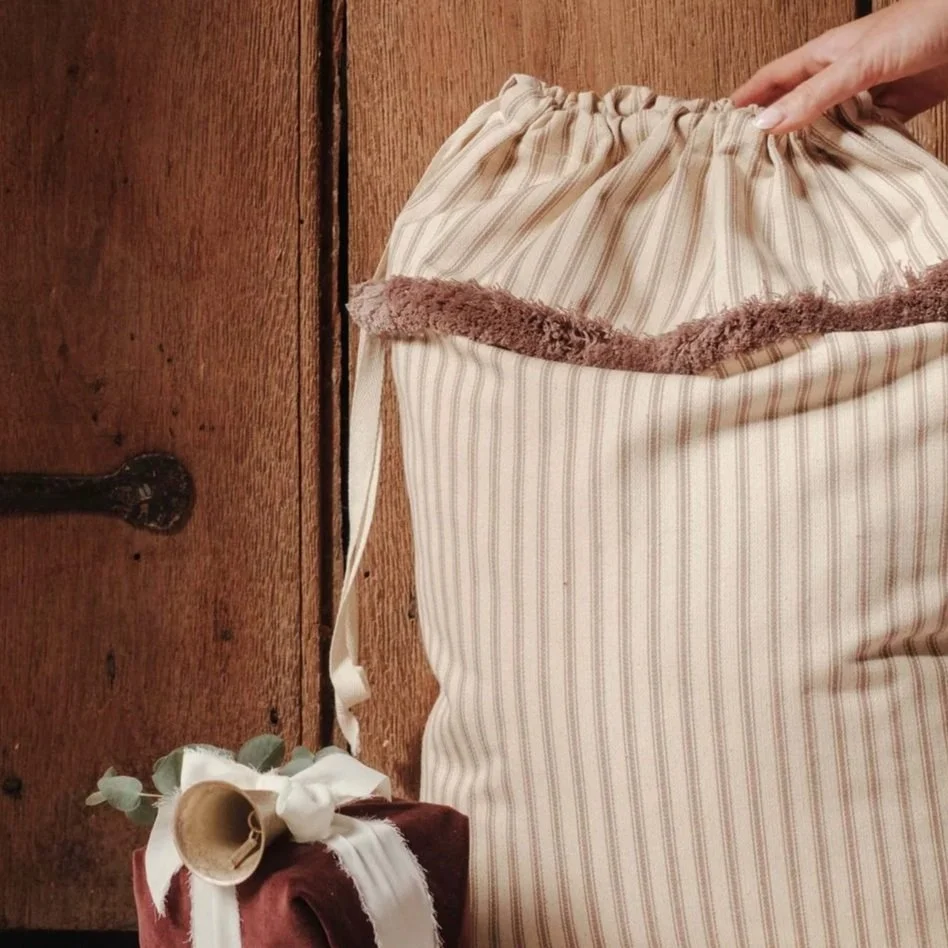 clemmie-mushroom-stripe-sack-wide.jpg