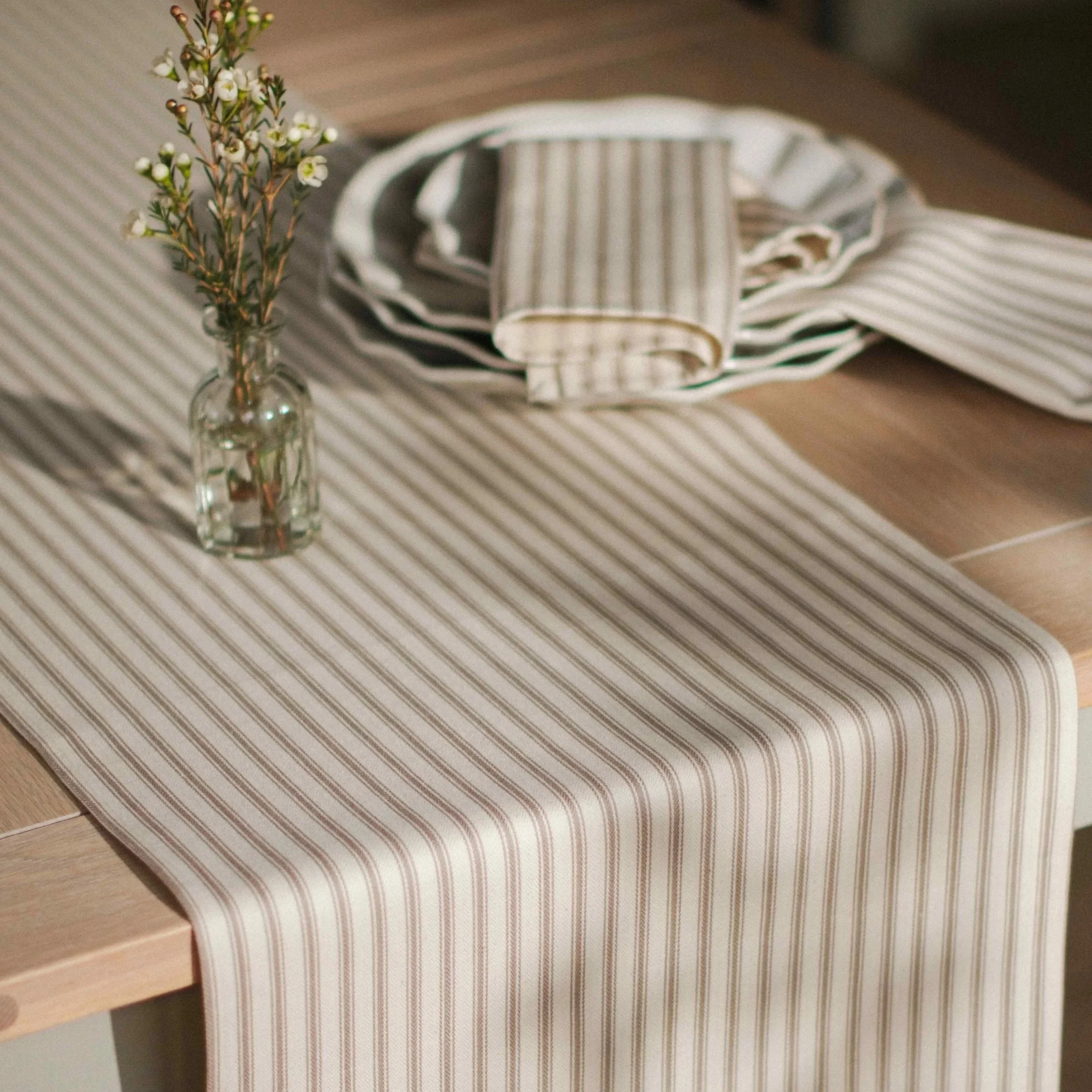 clemmie-table-runner-1.jpg