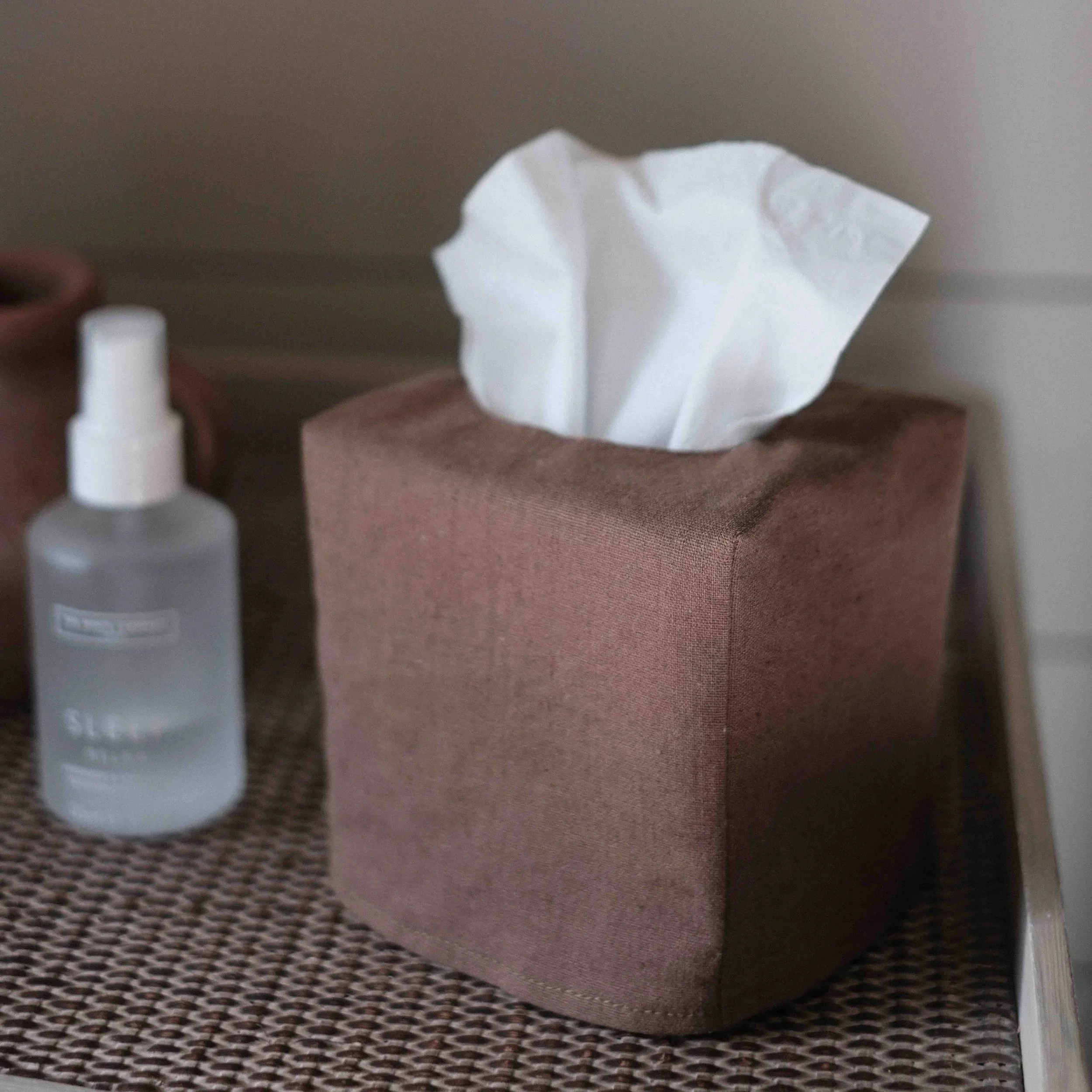 coco-linen-tissue-box-cover-detail-1.jpg
