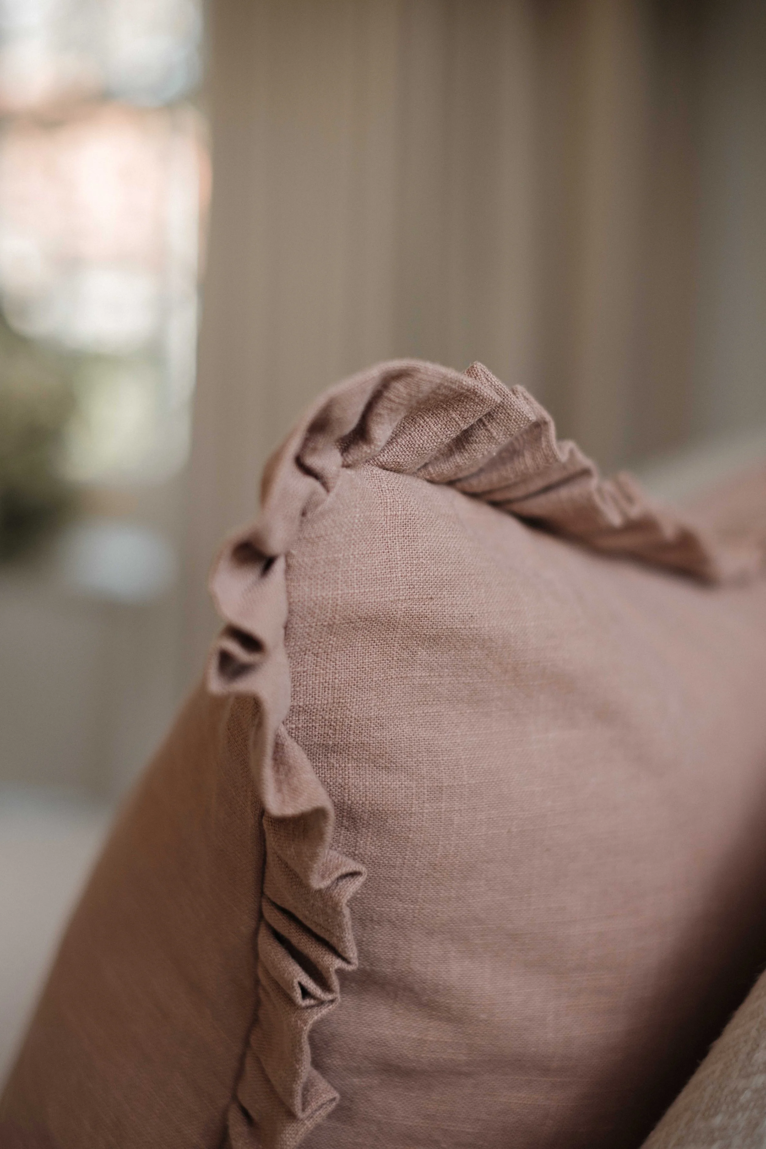 poppy-clay-ruffle-hem-cushion-detail.jpg