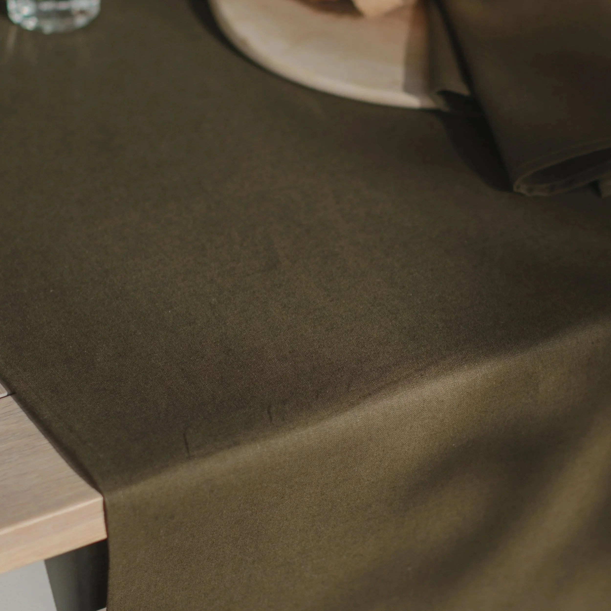 olive-table-runner-close.jpg