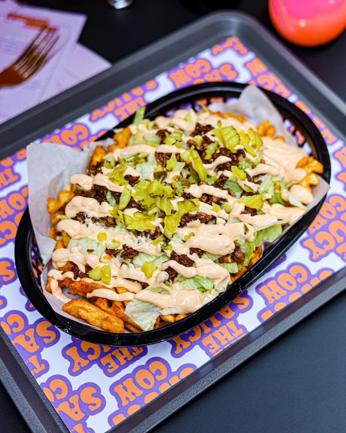 To much scary economic forecasts not enough Mcdaddy fries in your belly ! 

Open in the restaurant and on deliveroo untill 10pm 

#vegandublin #veganireland