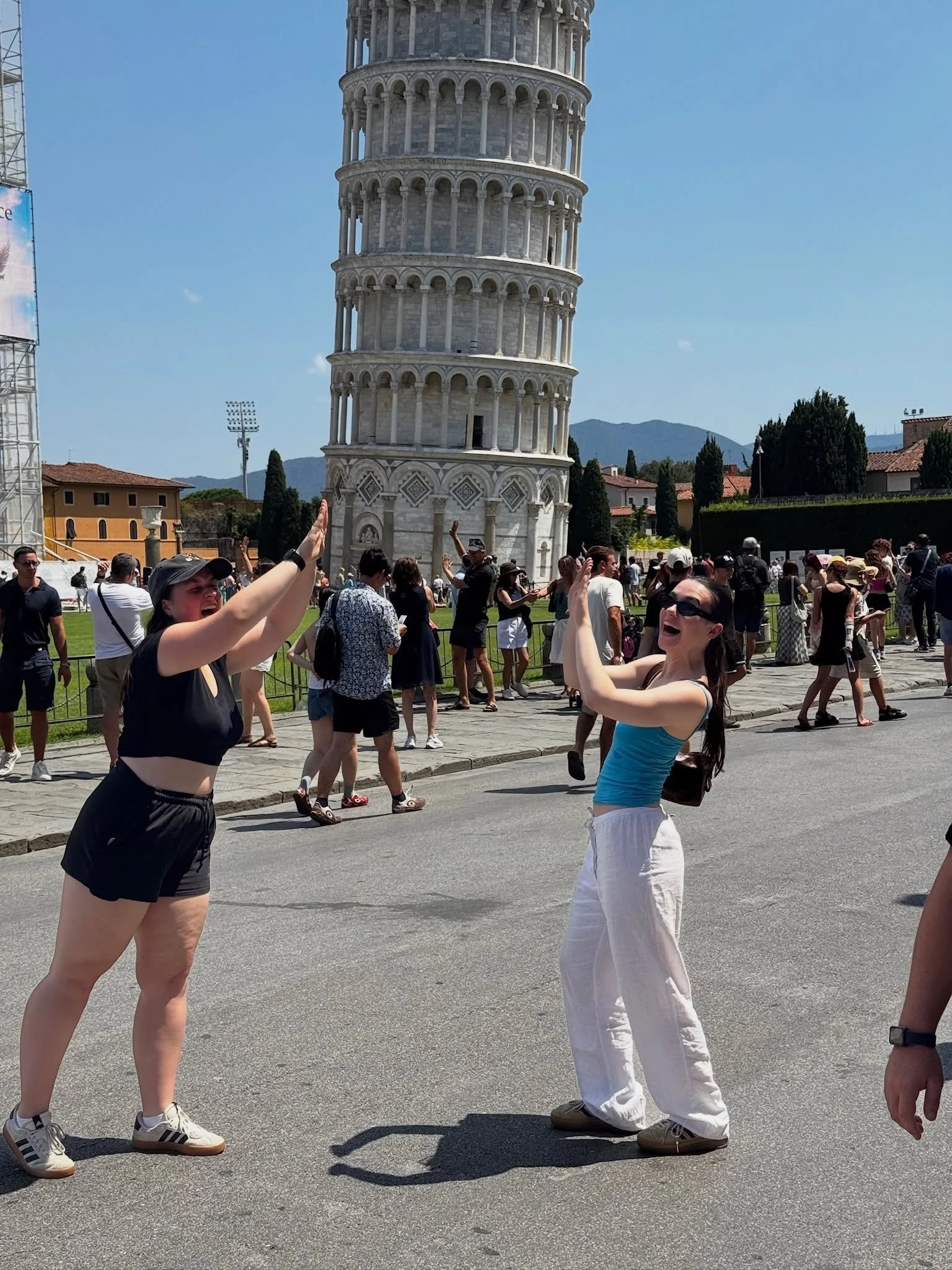 Italy 2026 🍝

Exploring Vernazza 

Just a pair of cuties 

The man, the myth, the legend that is Steve Perry

Just an Italian man floating out to sea 

Mumsie P 🤍

Boat watching 

Sisssstteeerrrrsssss

A house above the sea 

Plenty of good food 

