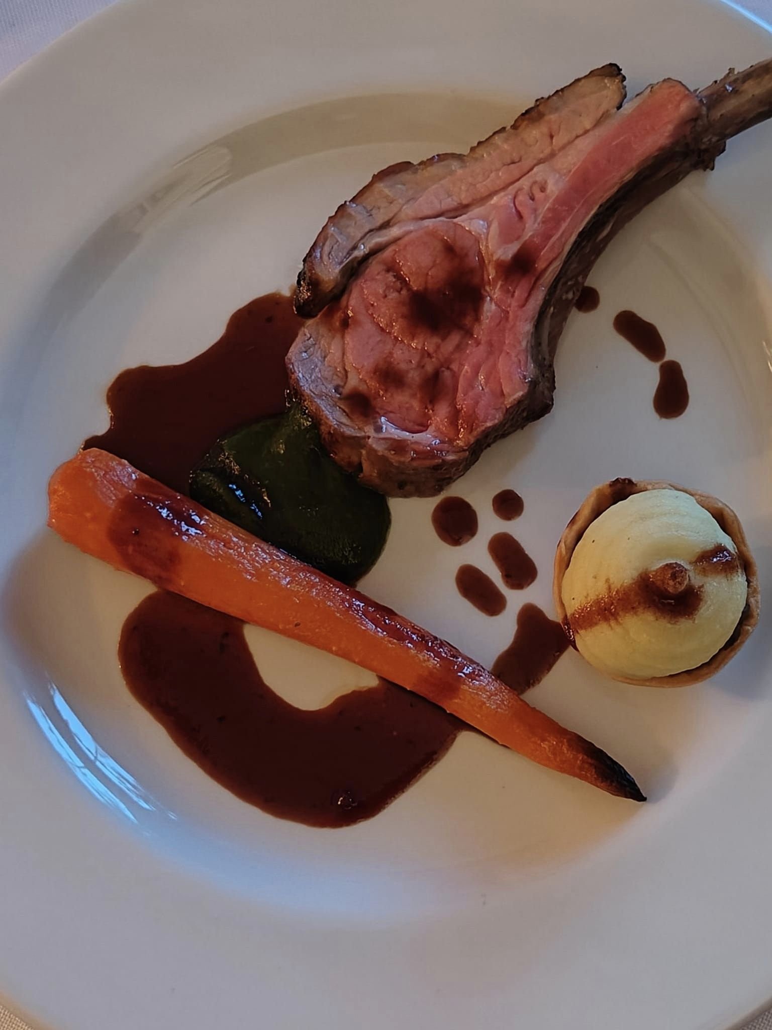 Brian Etherington Lamb with Spinach and Nettle purée, Shepherds pie and Carrot potluck cornwall.jpg