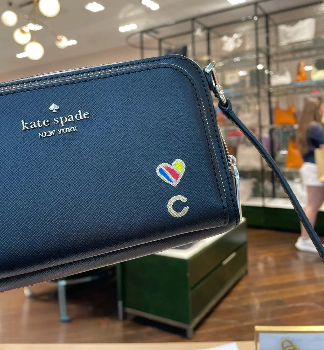 Live bag painting activation in Houston, Texas for Kate Spade