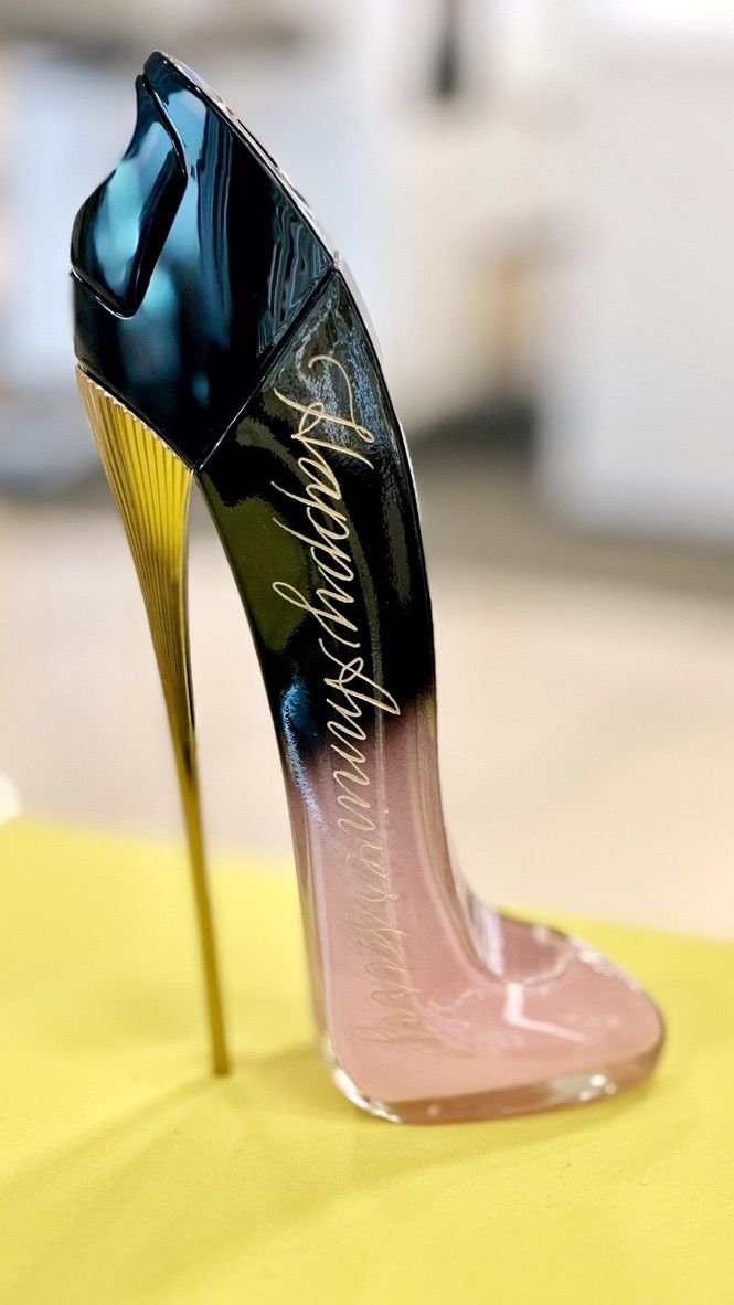 glass-engraving-live-event-activation.jpg