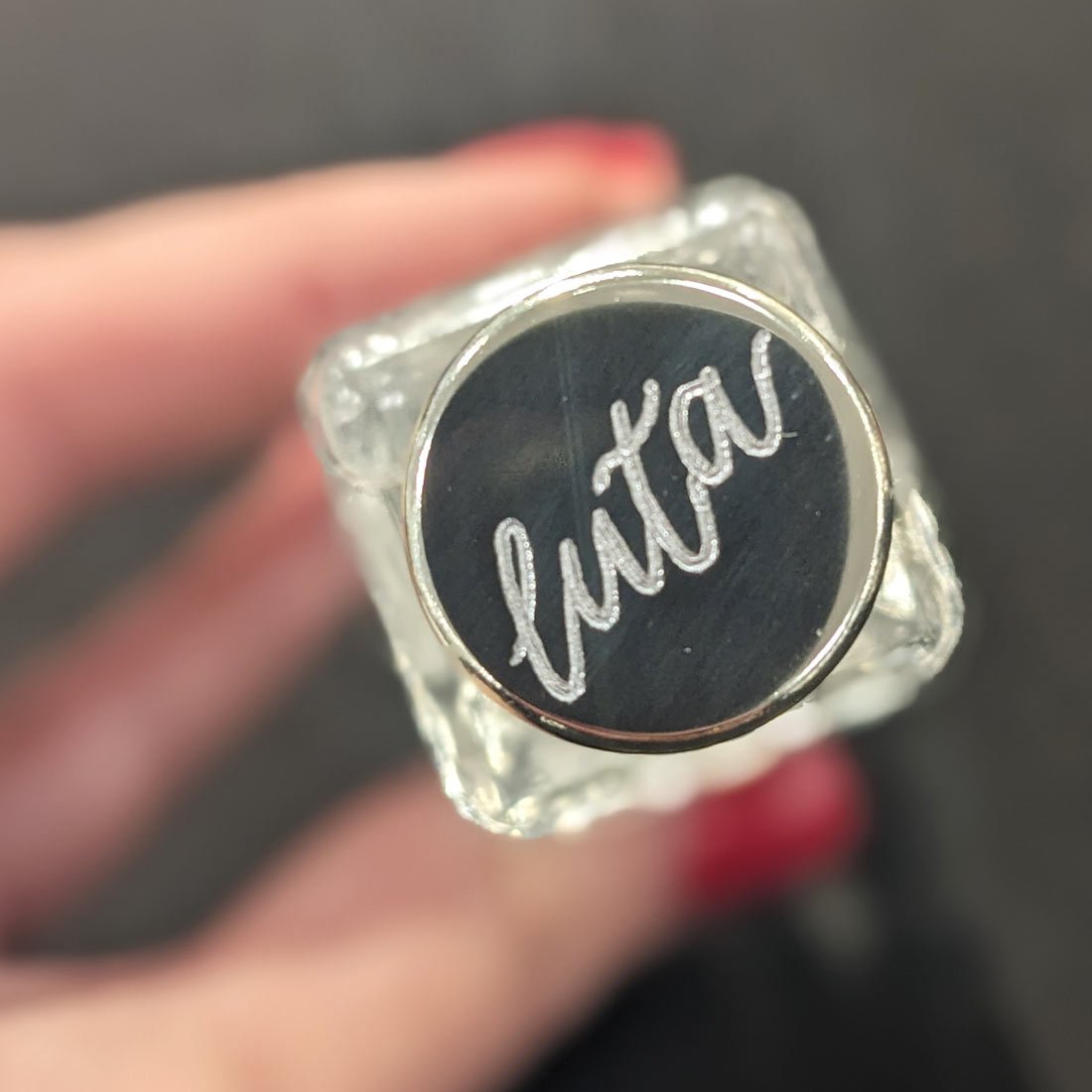 custom-engraved-perfume-bottle-in-store-event.jpg