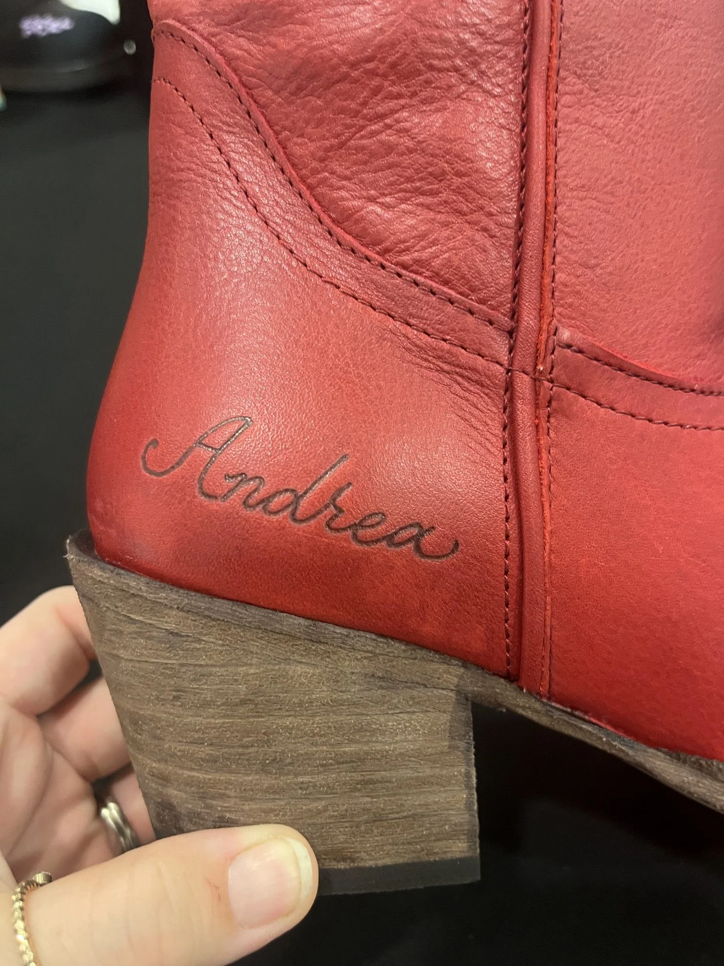 Steve Madden Leather Etching calligraphy for brand activation