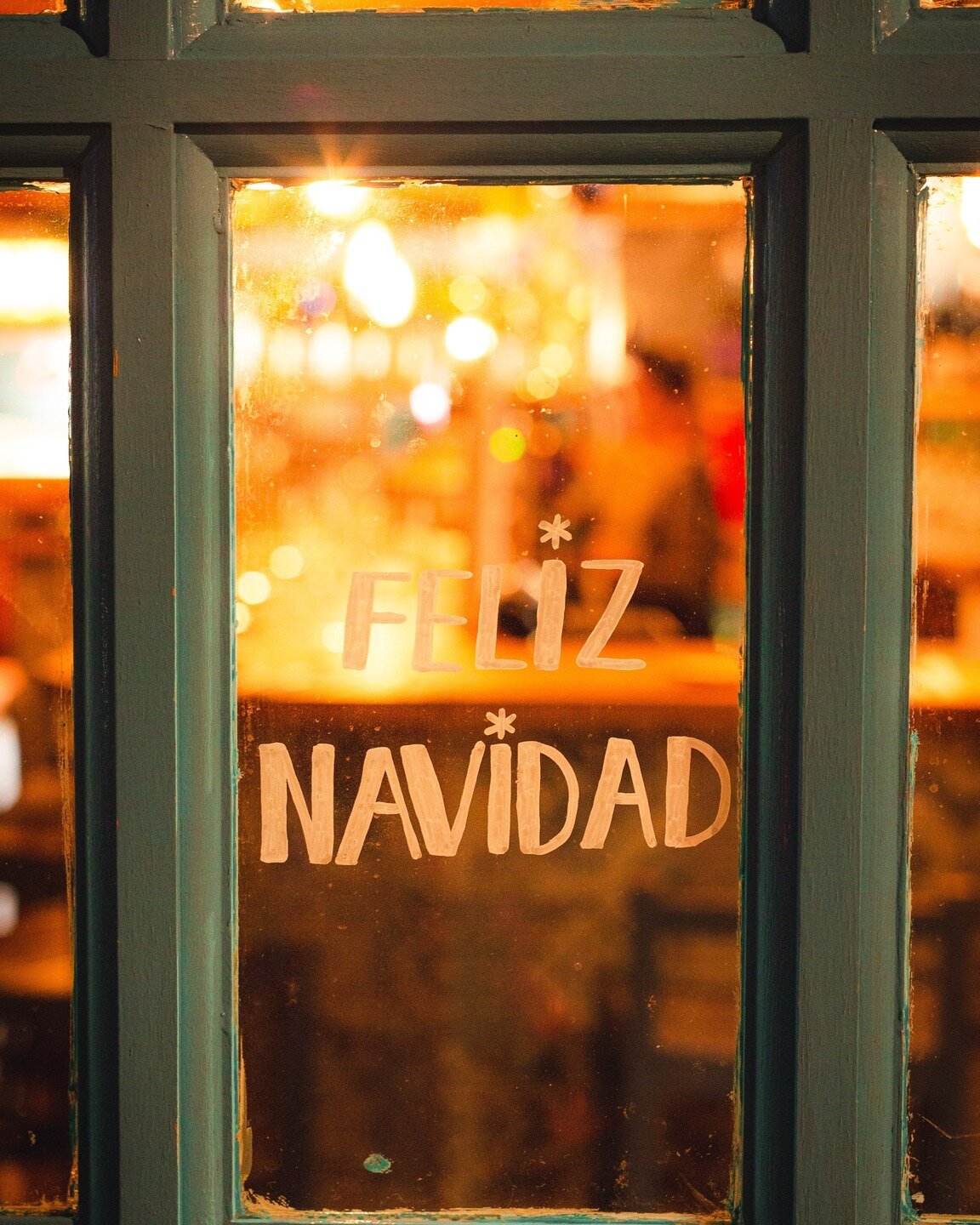 Is there anything more English than this type of door? And anything more Spanish than Bodega 18?

We specialize in Spanish tapas, offering a welcoming atmosphere. A perfect fusion of England and Spain, you can immerse yourself in the Spanish world wi