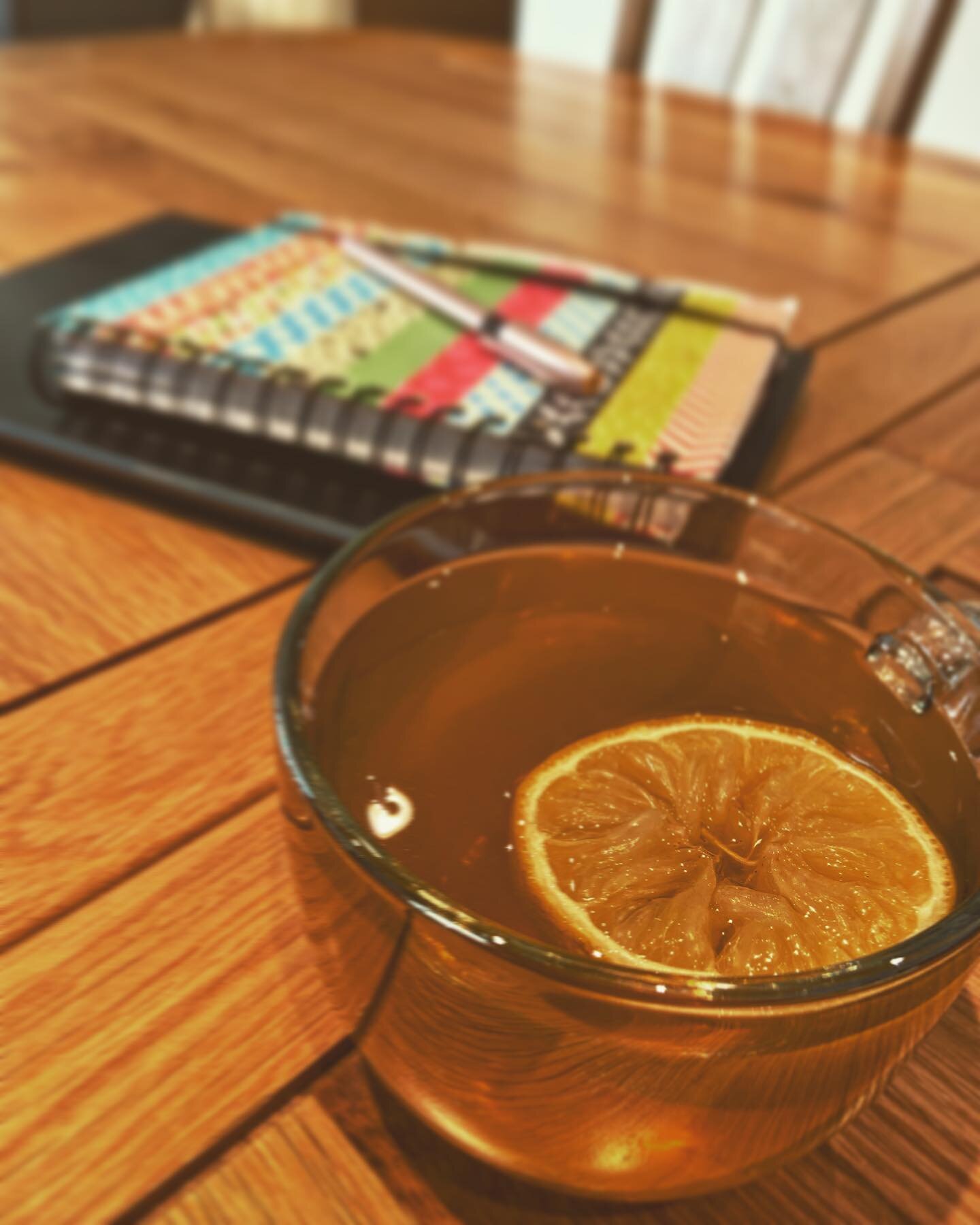 Nothing like honey and lemon tea when you have a cold. Taking a break from editing today to write ideas in my notebook 🖋️☕️

#writing #amwriting #amediting #romancewriter #reverseharem #reverseharemromance #writer #writersofinstagram