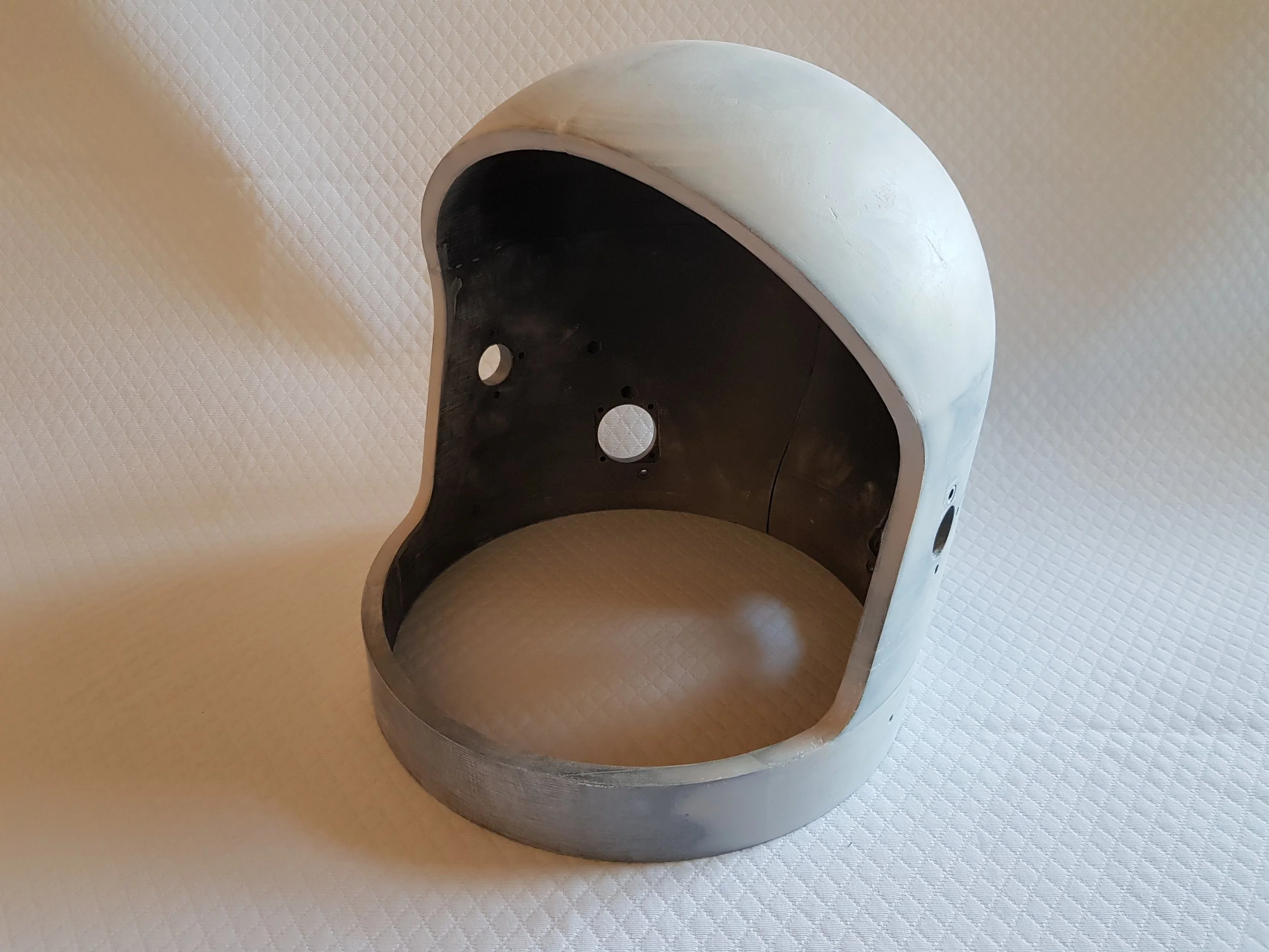 6 ponçage de la première couche d'enduit.jpg