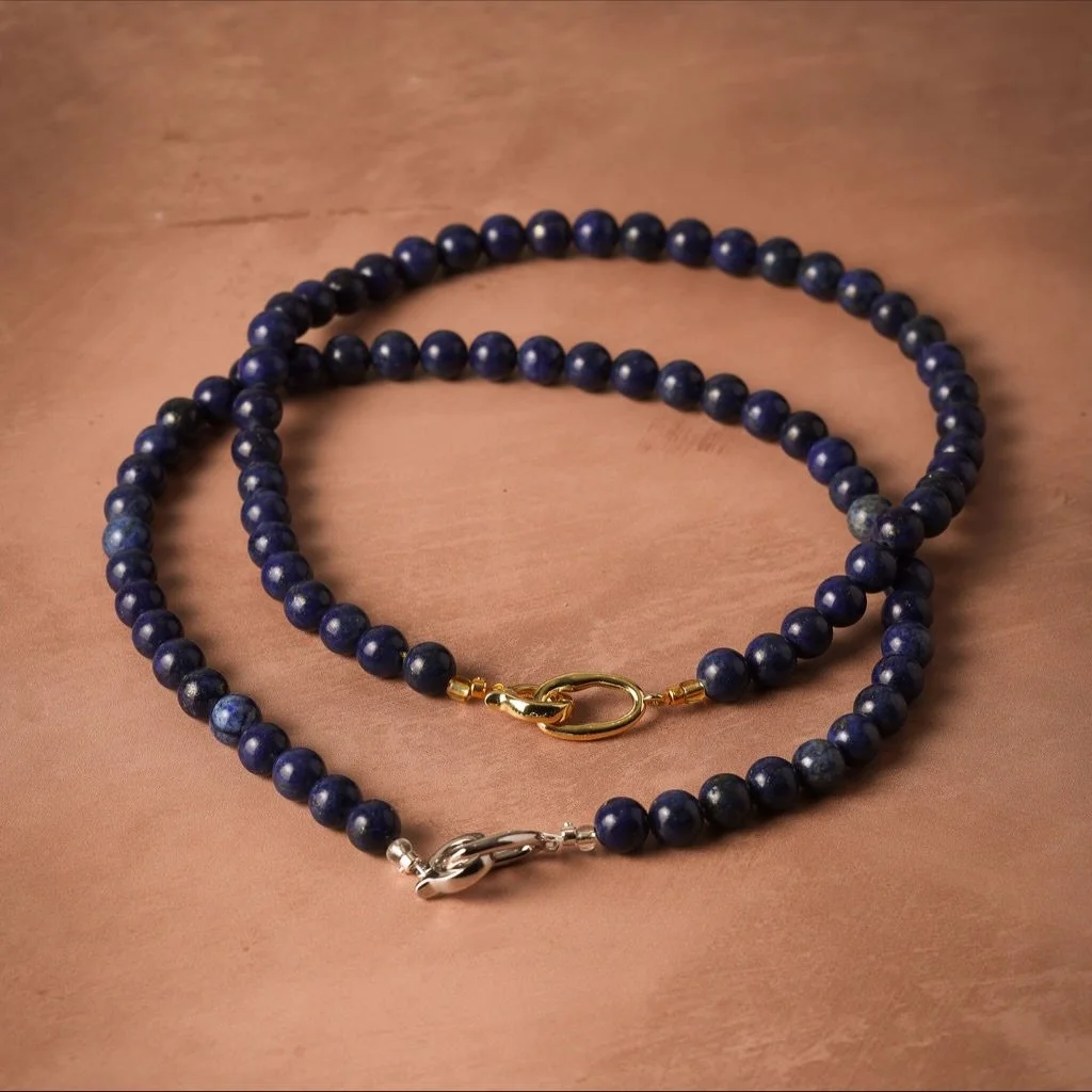 Ladies and gentlemen, your attention please&hellip; Lapis Lazuli is now available to buy in the Viva necklace style in both gold and silver. You asked, I delivered. Known for boosting inner truth, clarity and deep calm, this stone is pure soul medici