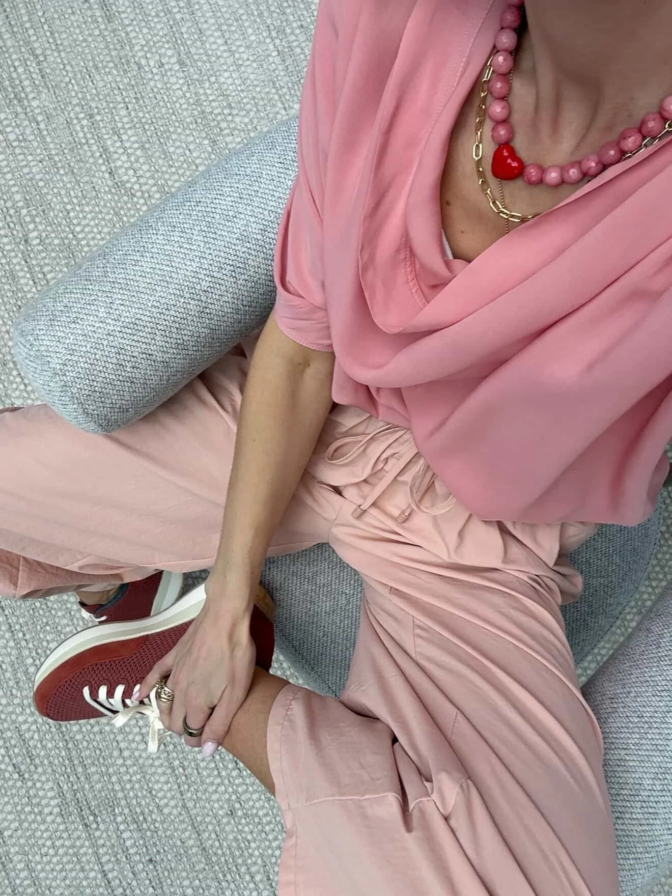 Bonnie is back!! But I don&rsquo;t know for how long you guys keep selling her out! 

But I can see why when these ladies rock her so well @naaomiross @ashley.dainty 💕