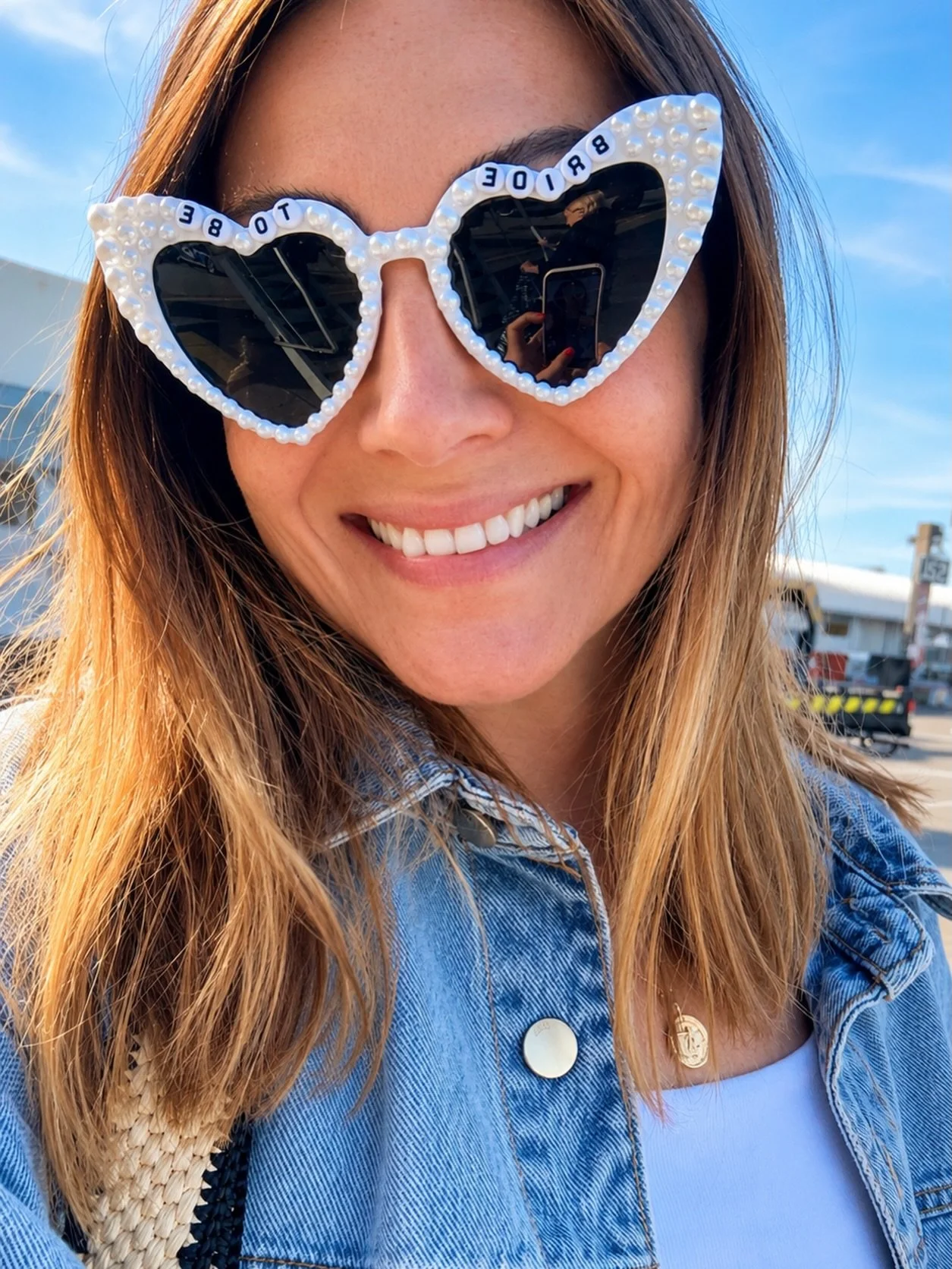 OUT OF OFFICE 

Off on a little sunshine escape with my mum and sister for some much-needed rest, laughter, and a mini hen celebration before the wedding. ☀️🥂💍

I will be taking a short break and soaking up every moment. Business will resume on Wed