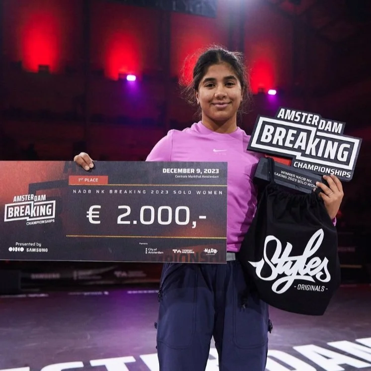 India Sardjoe, Lee-Lou Demierre en Hustle Kidz winnen Amsterdam Breaking Championships