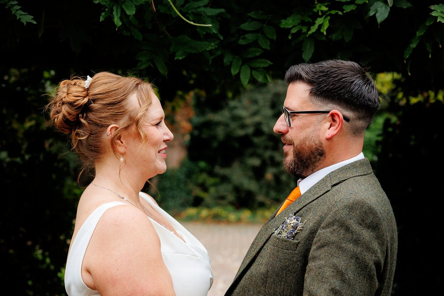 Swindon Wedding Stephen Baron Photography; Thatcham ; 3-8.jpg