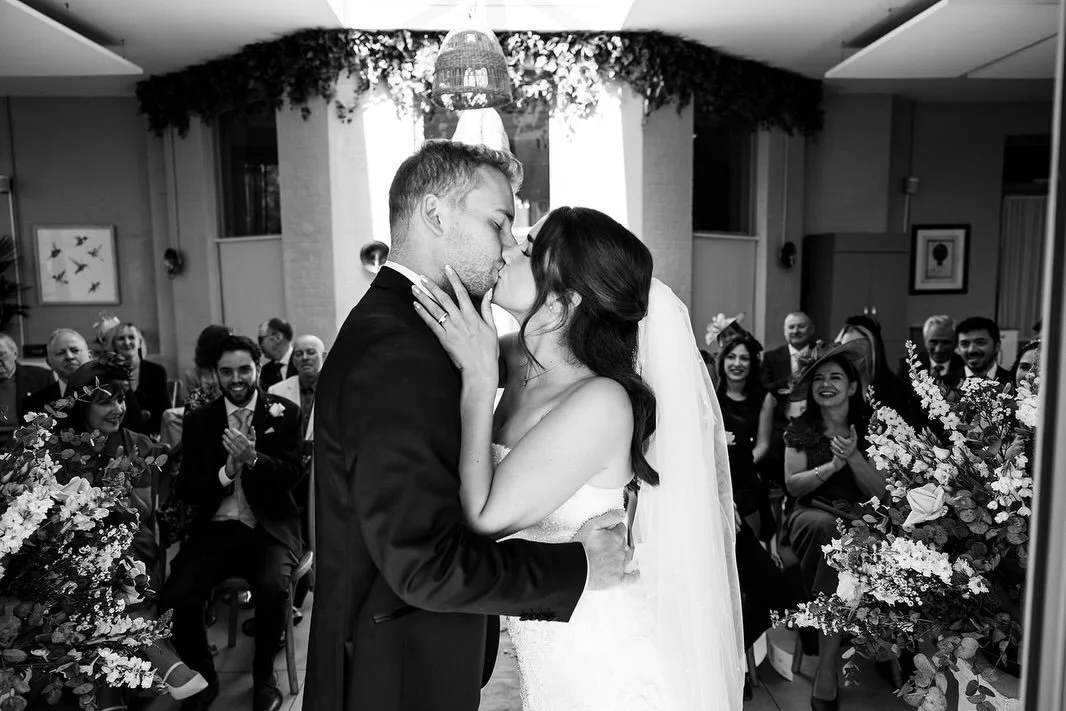 One of the first weddings of the year, and I&rsquo;m finally getting around to sharing some of the photos!
It&rsquo;s been a busy summer, and judging by the weather, we were definitely making the most of it. I&rsquo;m pretty sure some of us lost a fe